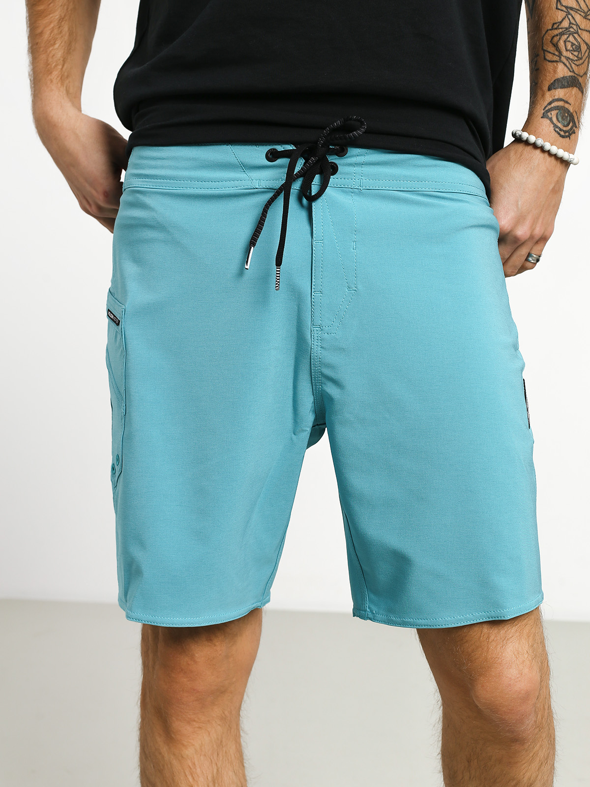 Пляжні шорти Volcom Lido Solid Mod 18 (cyb)
