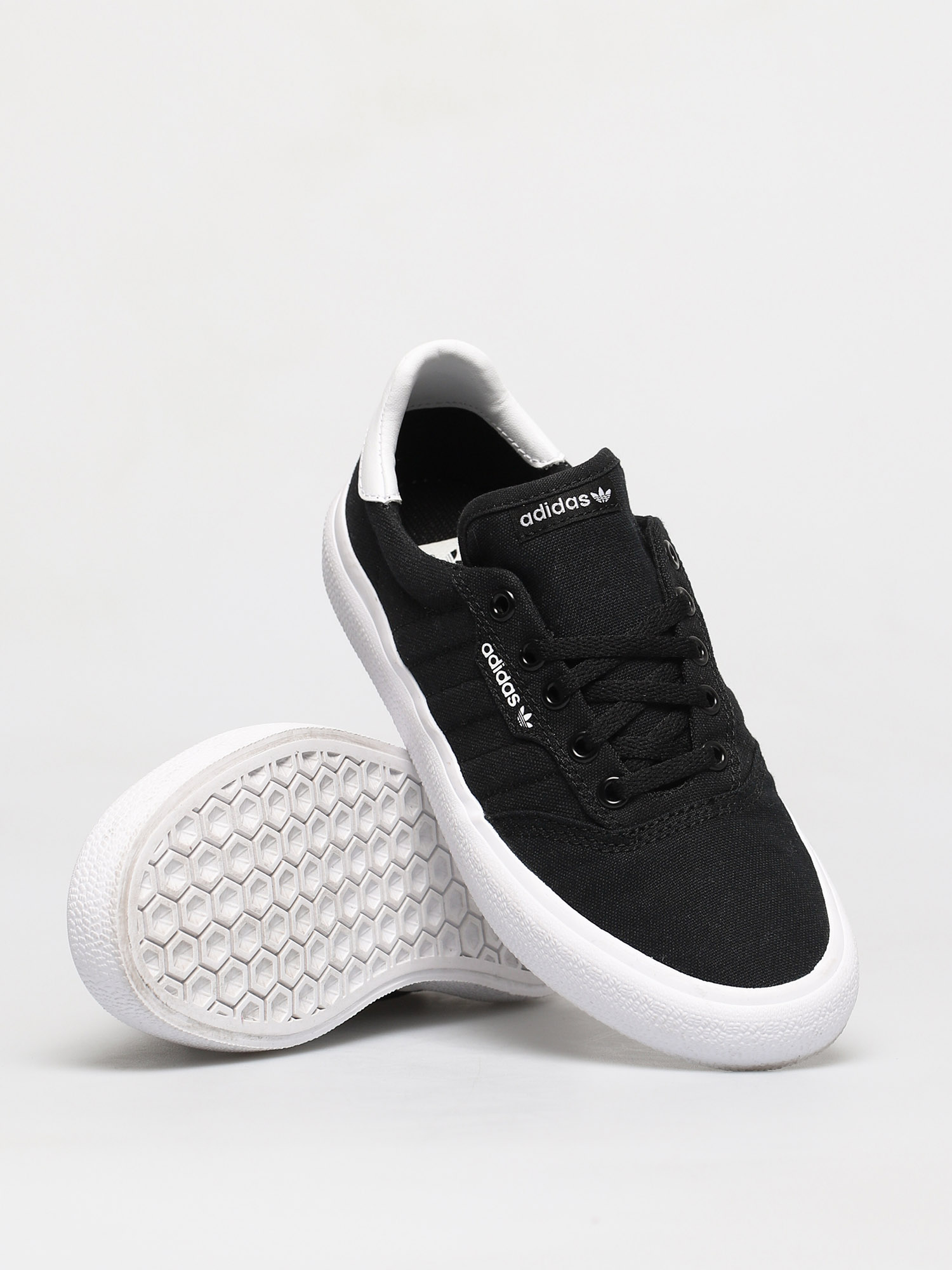 Взуття adidas 3Mc (core black/core black/ftwr white)