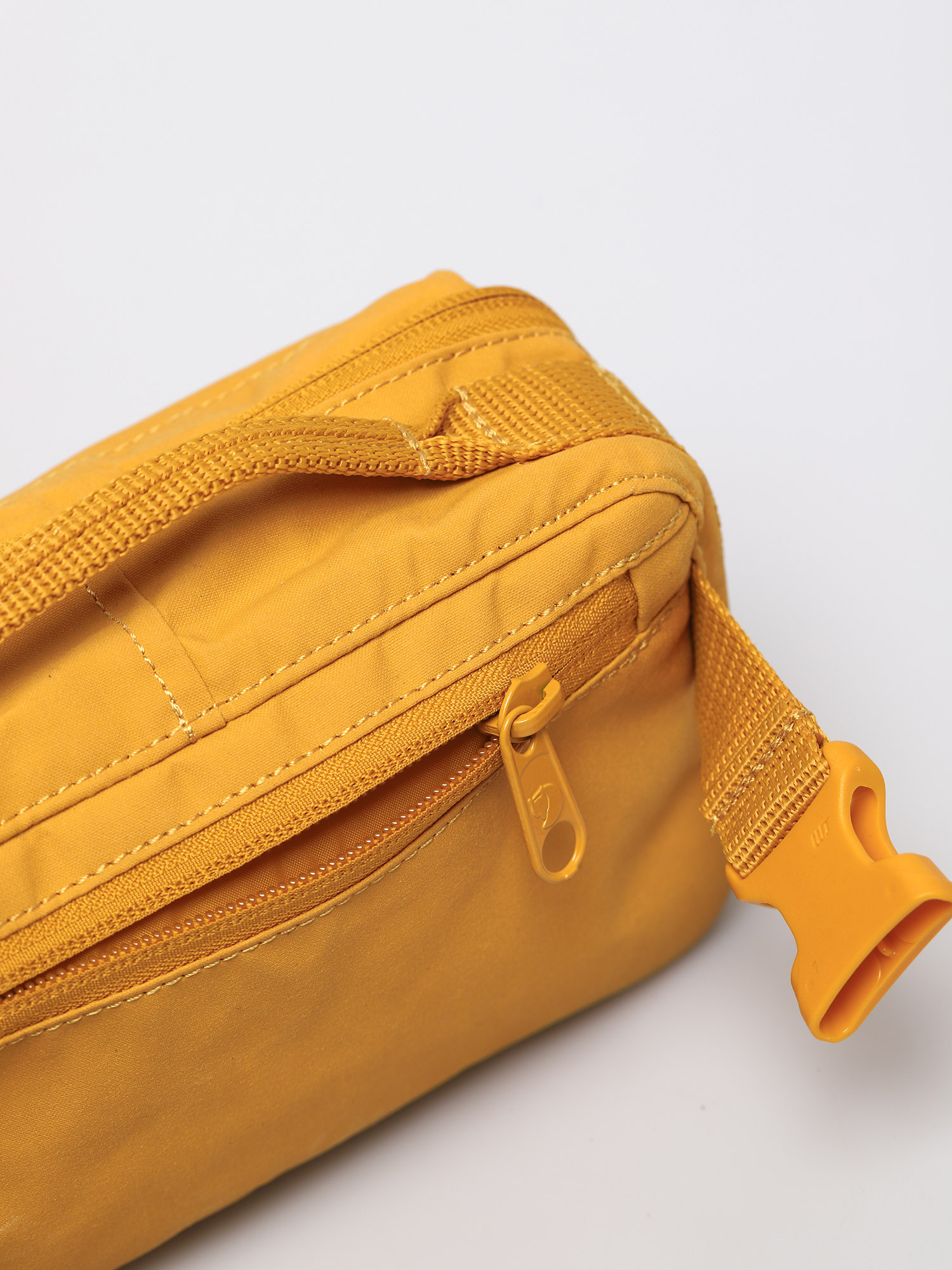 Сумка на пояс Fjallraven Kanken Hip Pack (ochre)