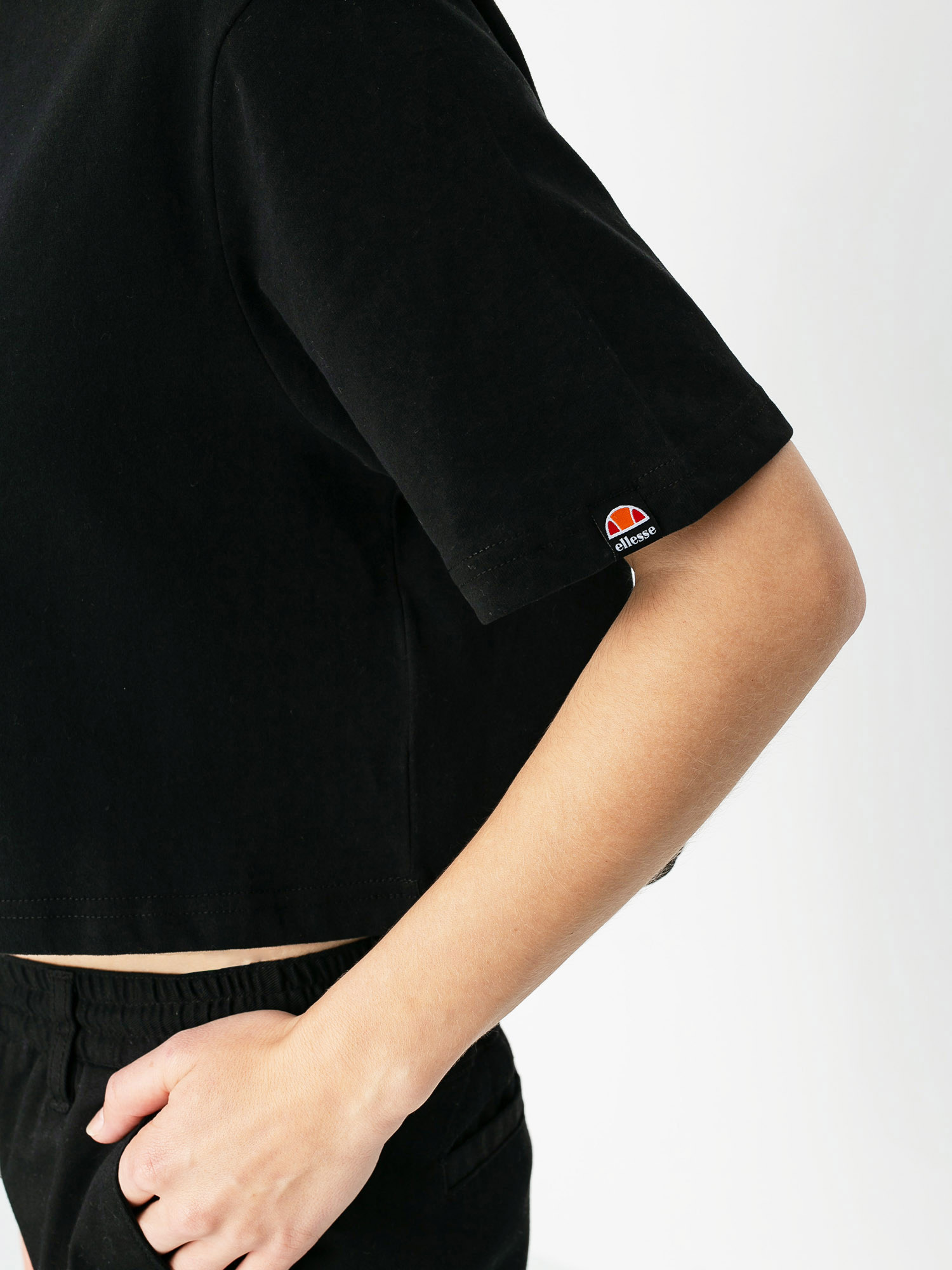 Футболка Ellesse Fireball Wmn (black)