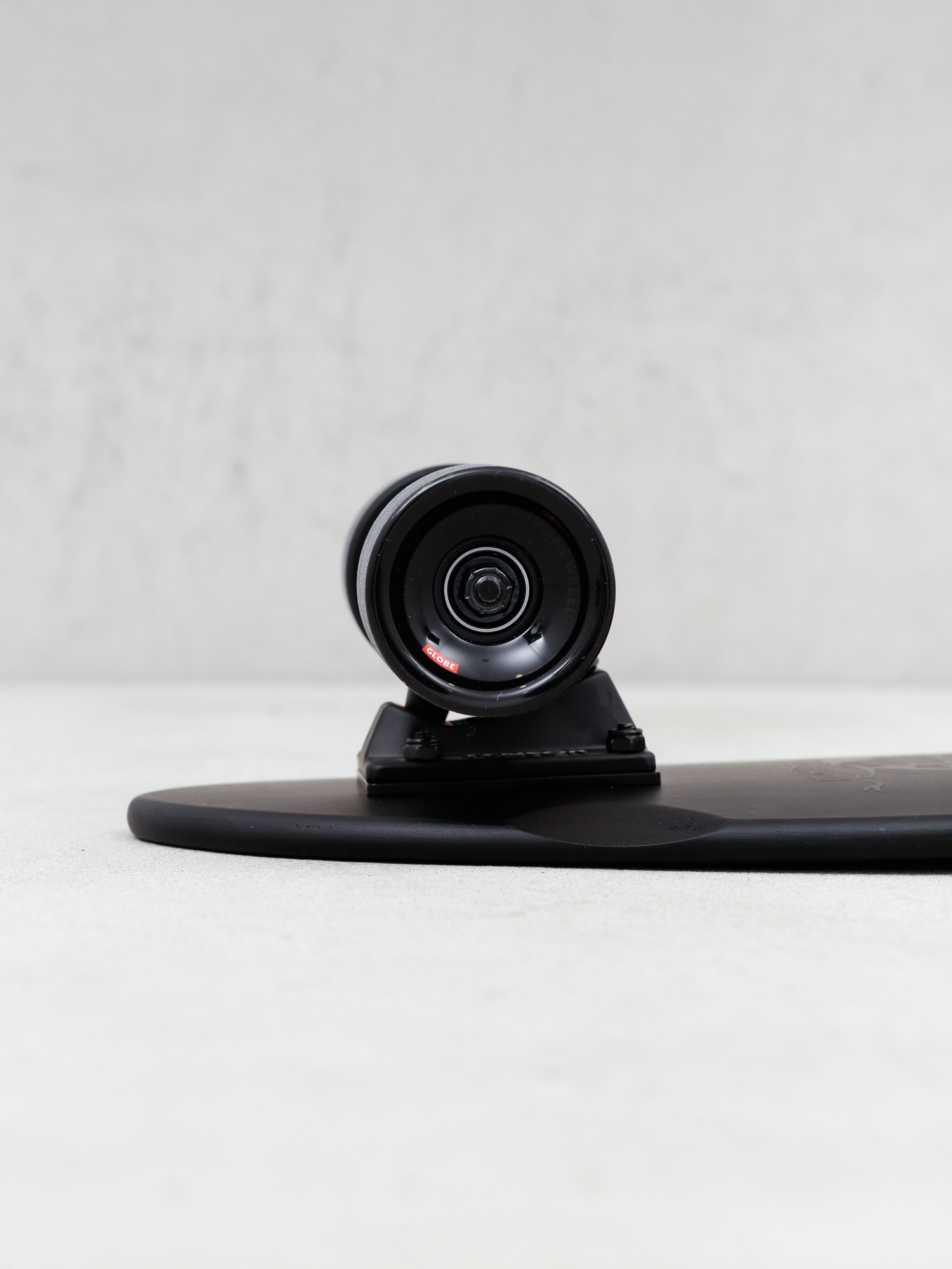 Скейтборд круізер Globe Blazer (black the f out)