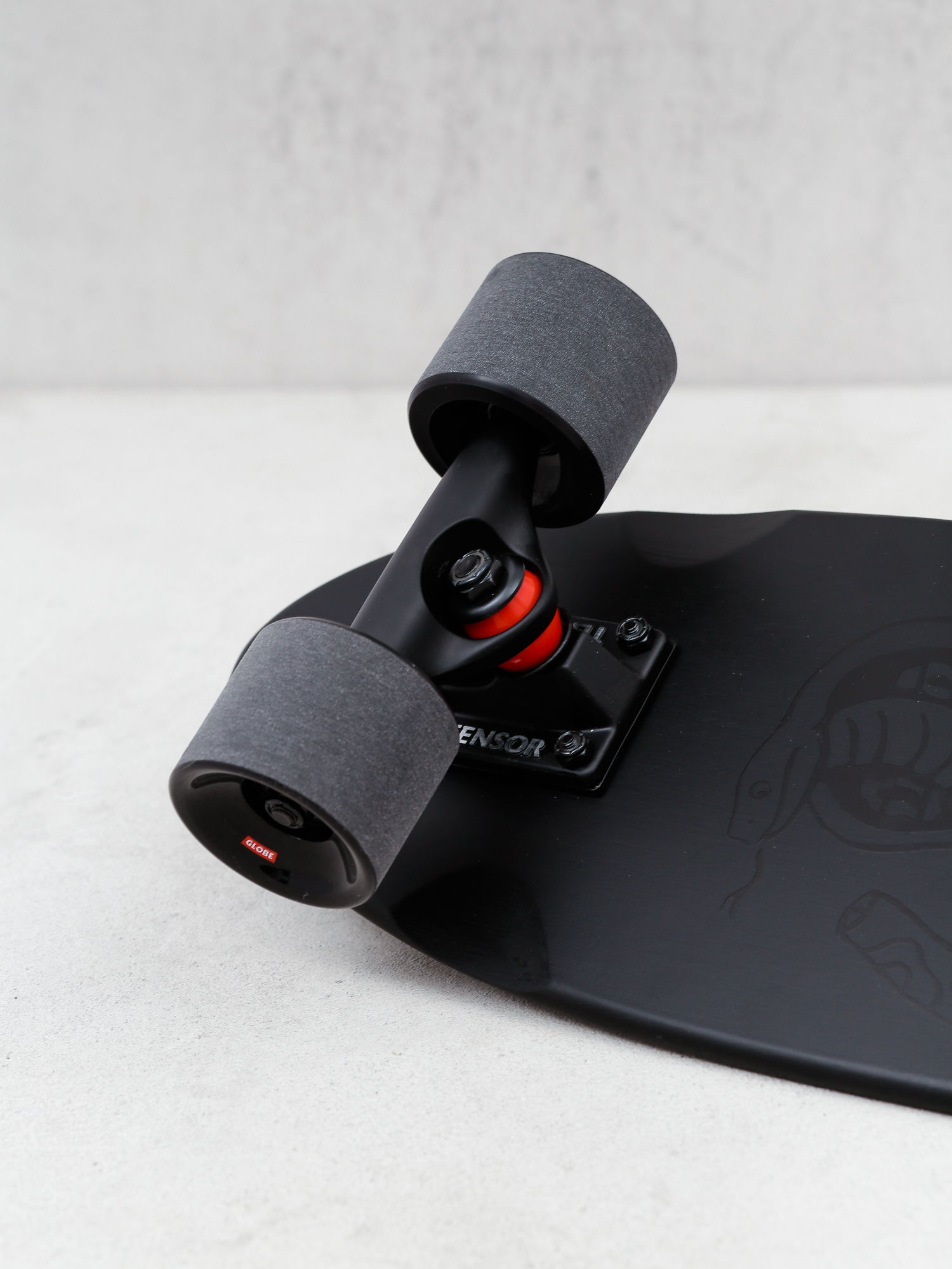 Скейтборд круізер Globe Blazer (black the f out)