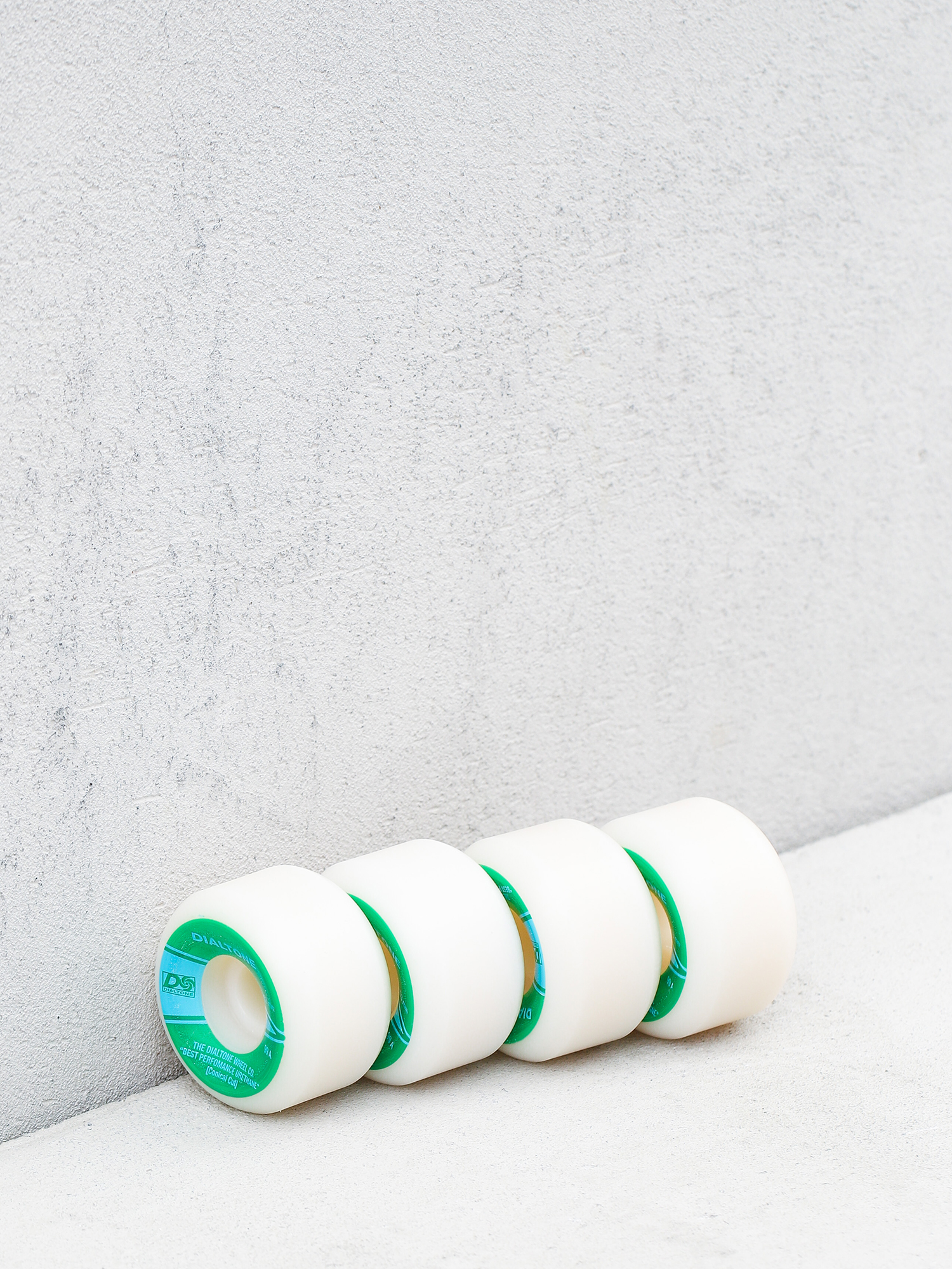 Колеса Dial Tone Atlantic Conical Cut (white/green)
