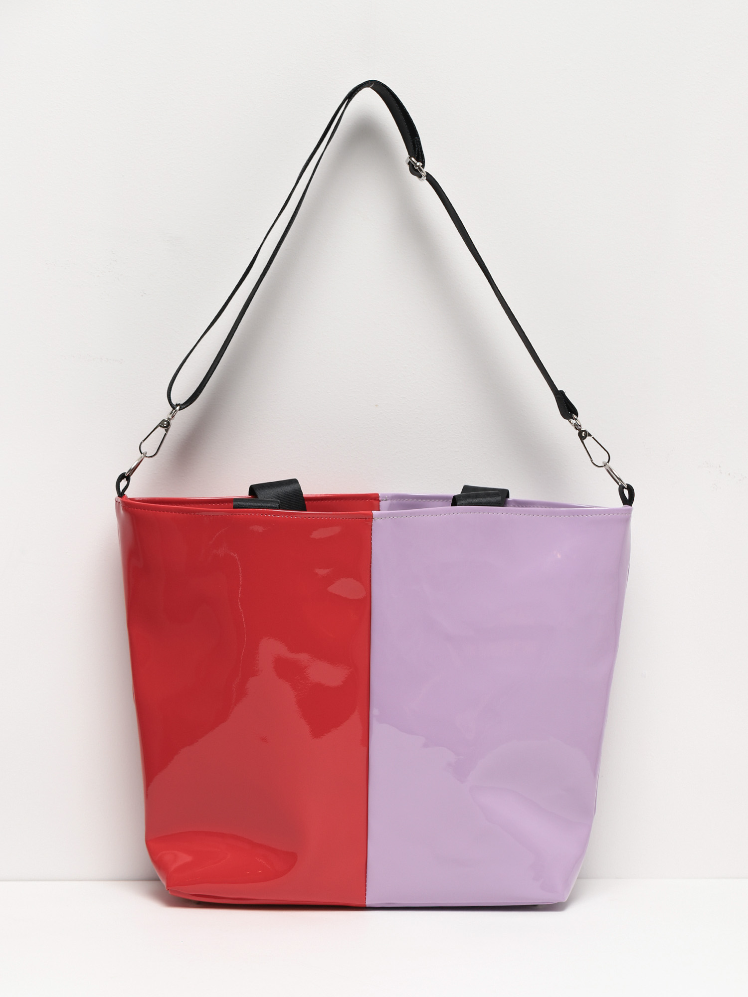 Сумка Local Heroes Hot Tote Bag Wmn (red/violet)