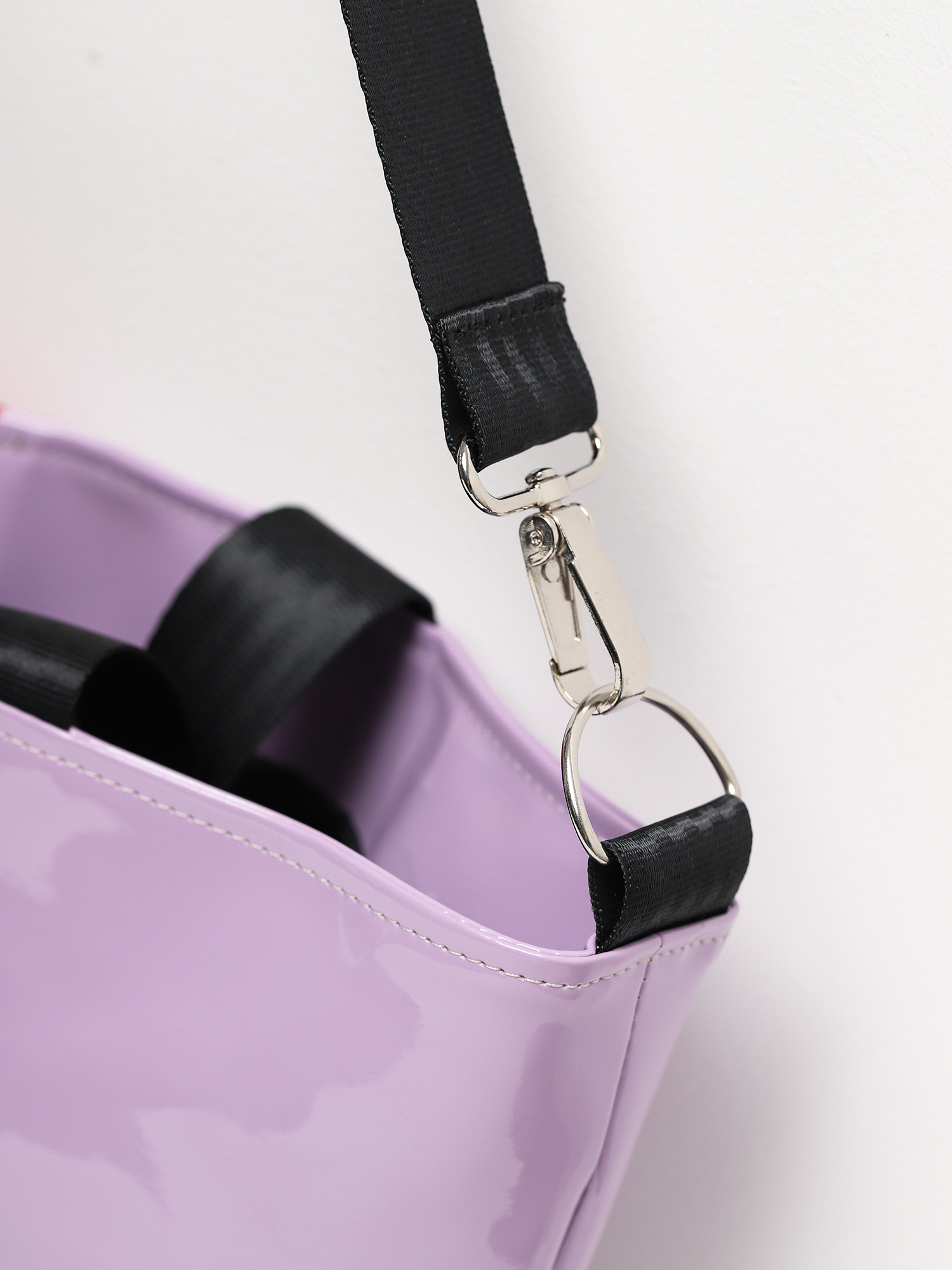 Сумка Local Heroes Hot Tote Bag Wmn (red/violet)