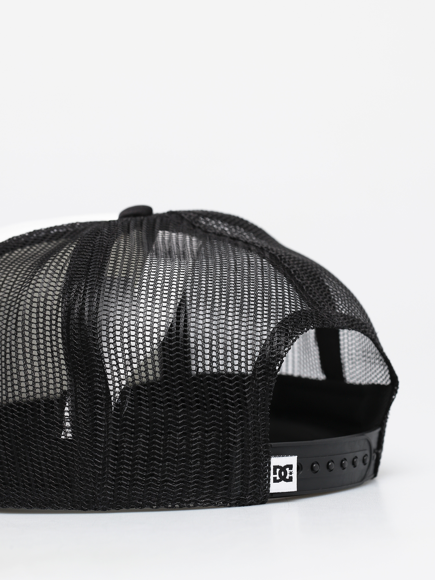 Кепка DC Gas Station Trucker ZD (white/black)