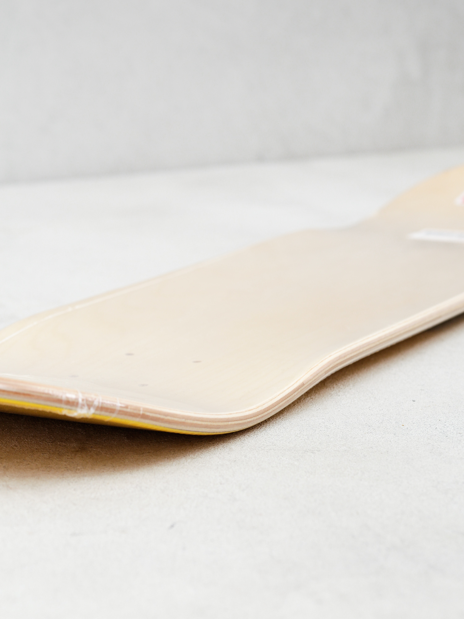 Декa Globe Goodstock (neon yellow)