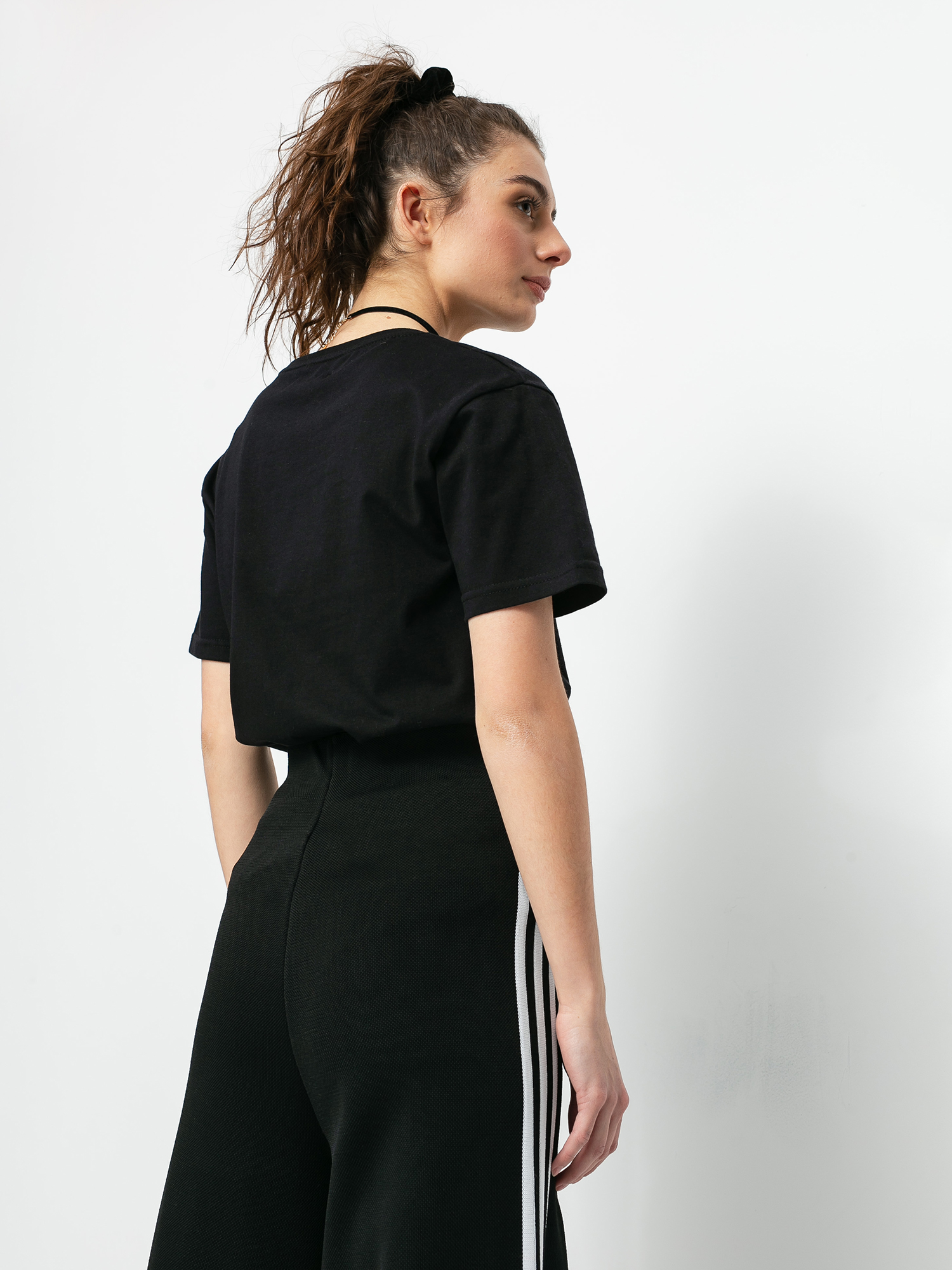 Футболка Local Heroes Mirror Wmn (black)