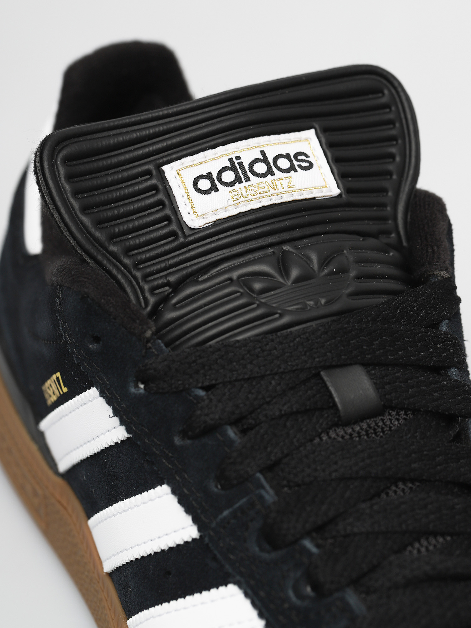 Взуття adidas Busenitz (black1/runwht/metgol)