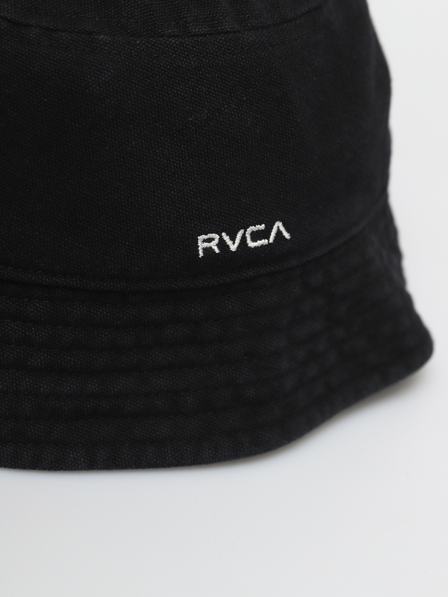 Капелюх RVCA Drop In The Bucket (washed black)