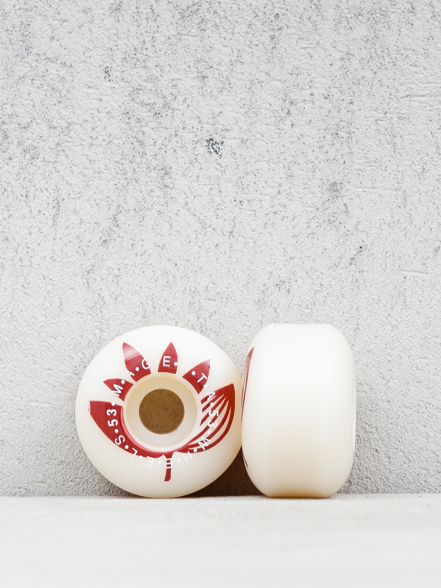 u041au043eu043bu0435u0441u0430 Magenta Plant Power (wine)