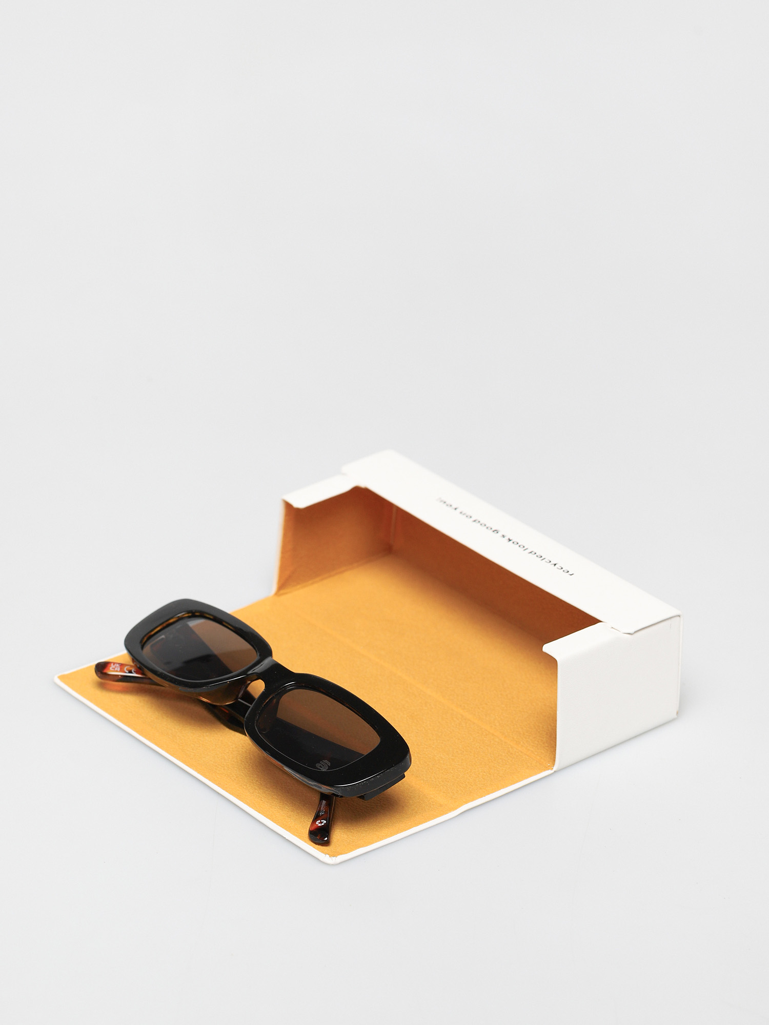 Сонцезахисні окуляри Szade Dollin (elysium black/pinta tort/ink)