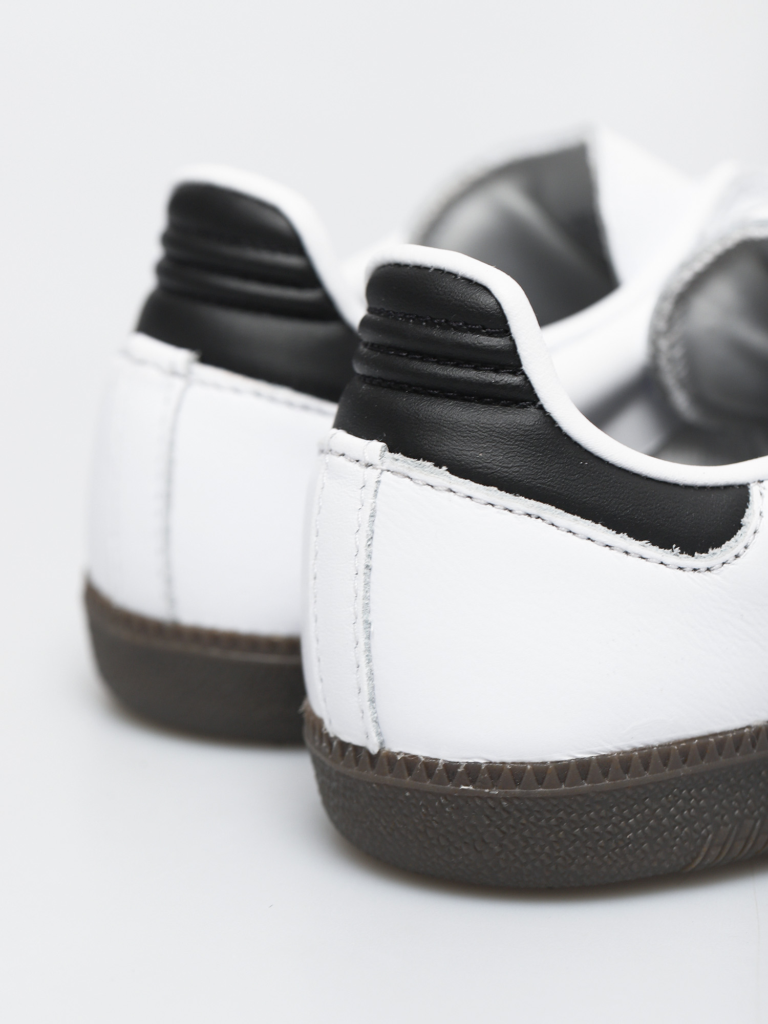 Взуття adidas Samba ADV - білий (ftwwht/cblack/gum5)