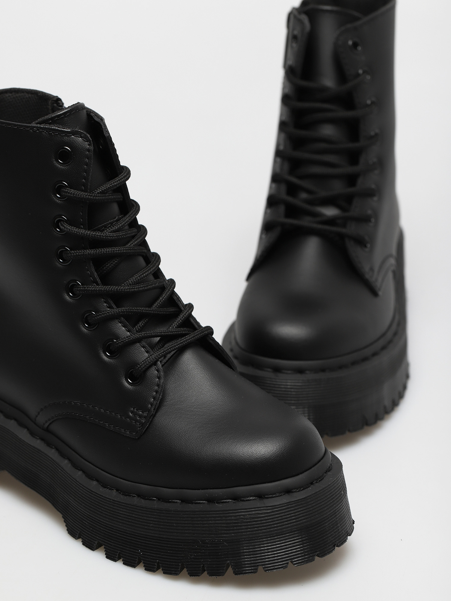 Взуття Dr. Martens Vegan Jadon II Mono Wmn (felix rub off black)