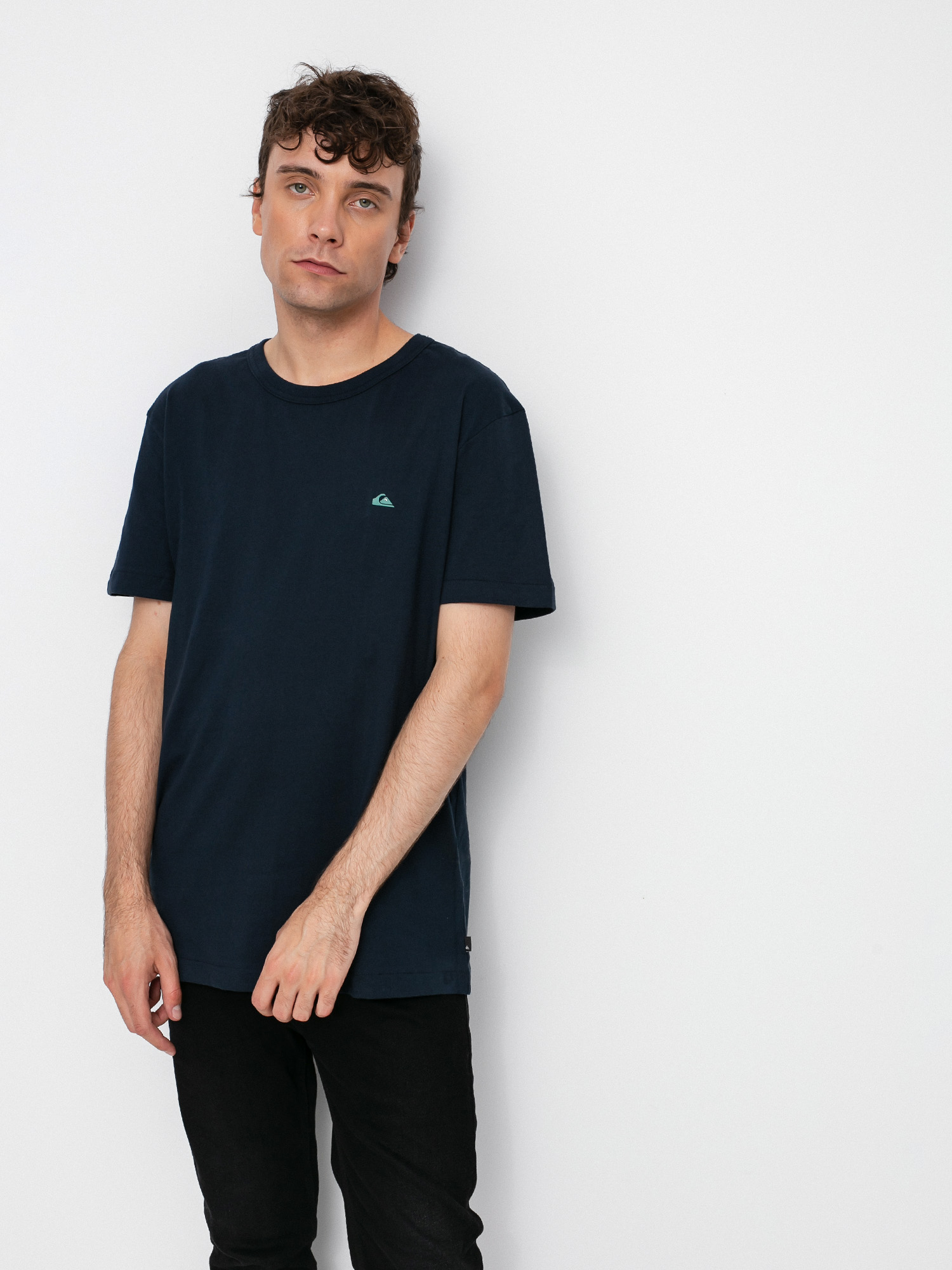 Футболка Quiksilver Essentials (navy blazer)