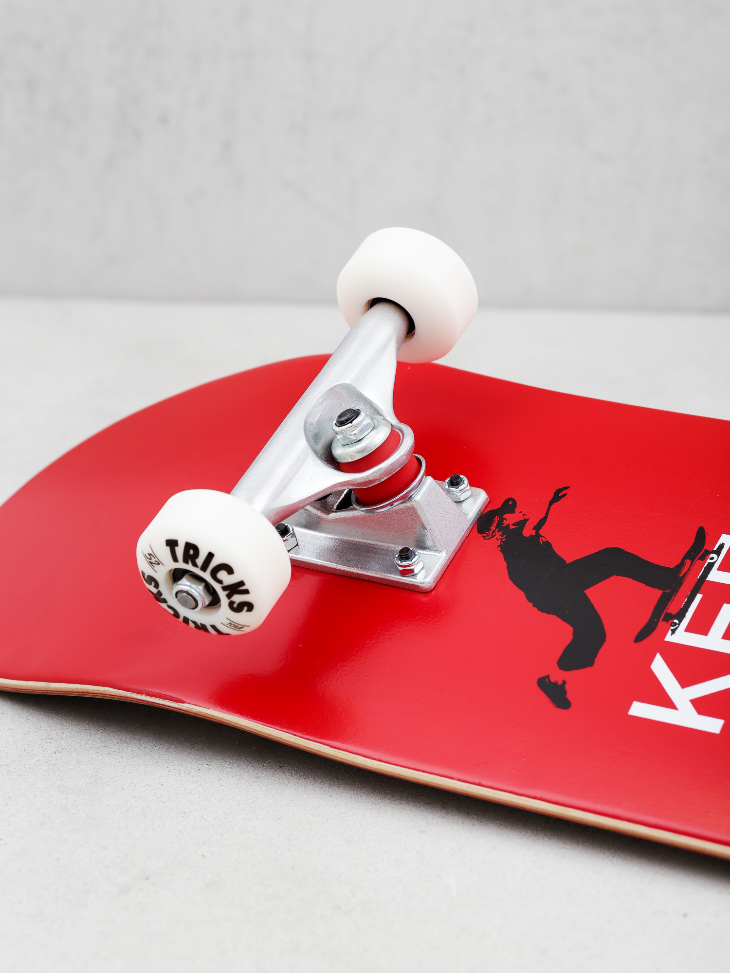 Скейтборд Tricks Calm 