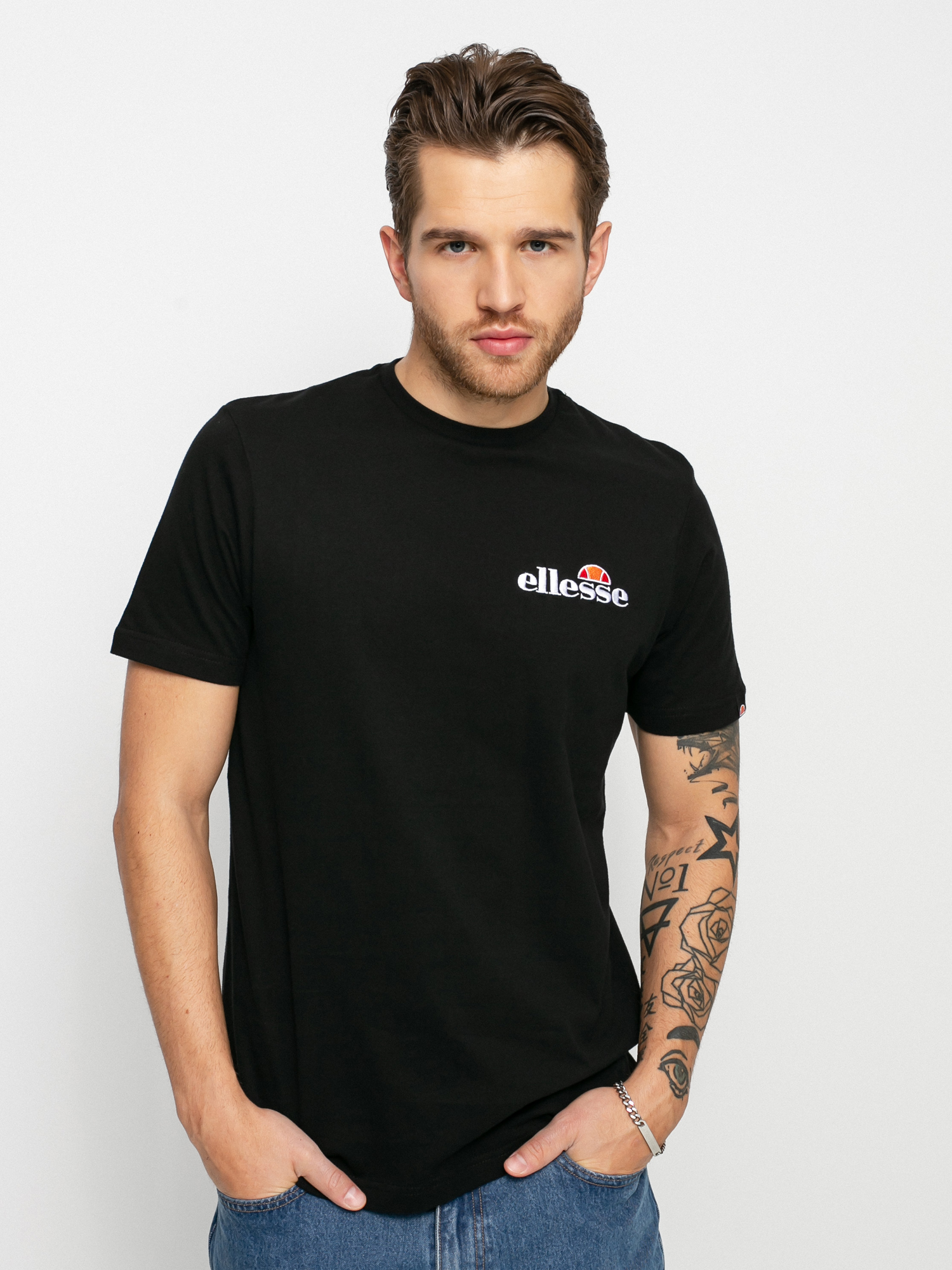 u0424u0443u0442u0431u043eu043bu043au0430 Ellesse Voodoo (black)