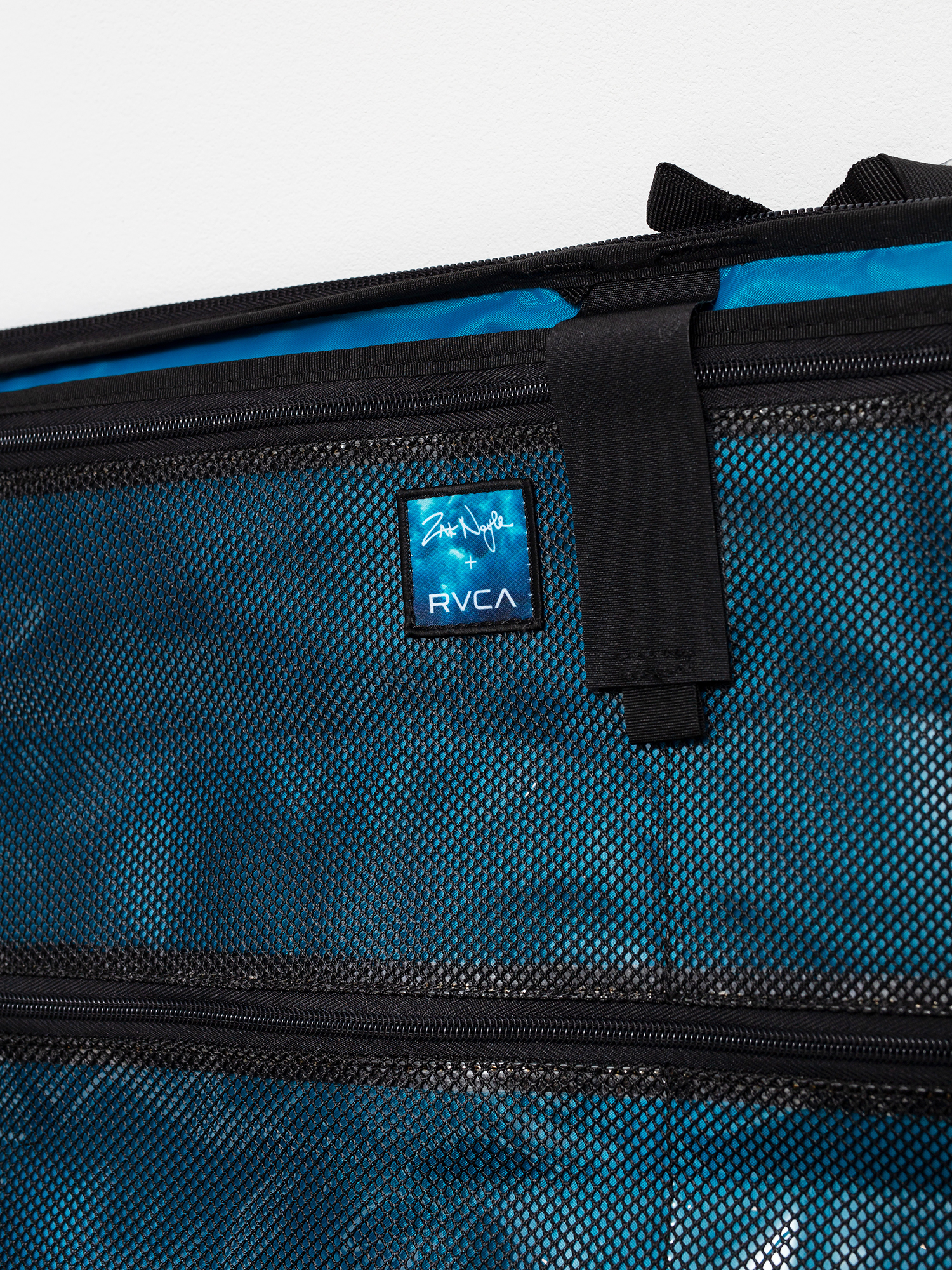 Рюкзак RVCA Zak Noyle Camera Duf (black)