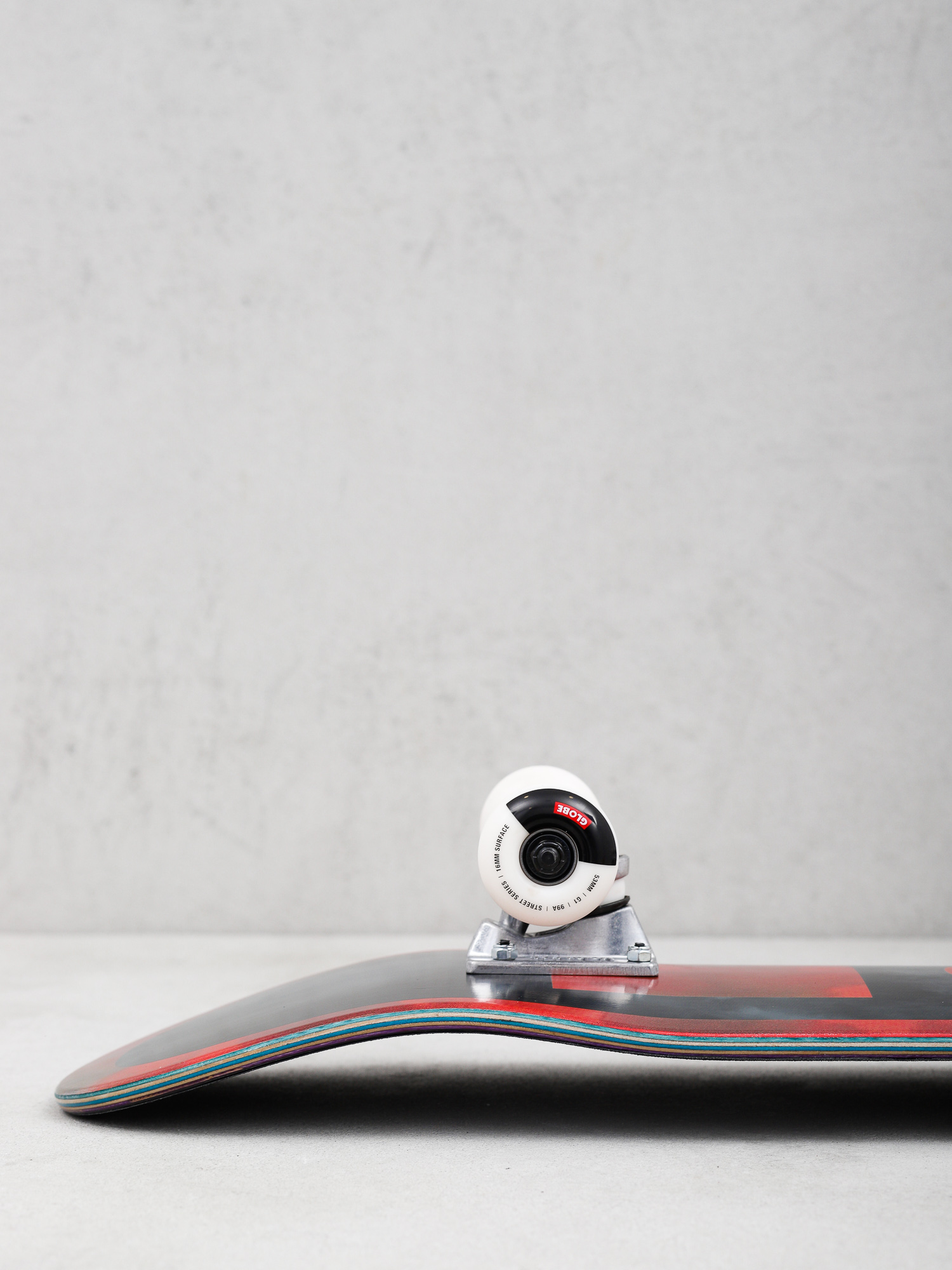 Скейтборд Globe G1 Stack (black/candy clouds)