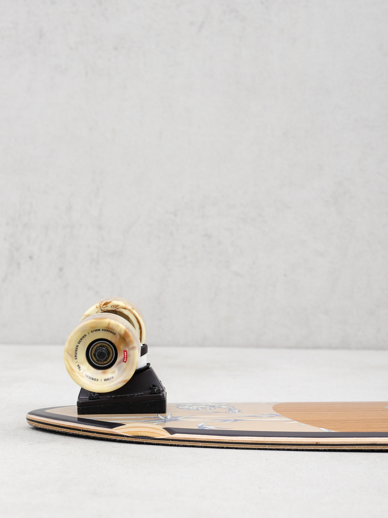 Скейтборд круізер Globe Chromantic (white oak/jaguar)