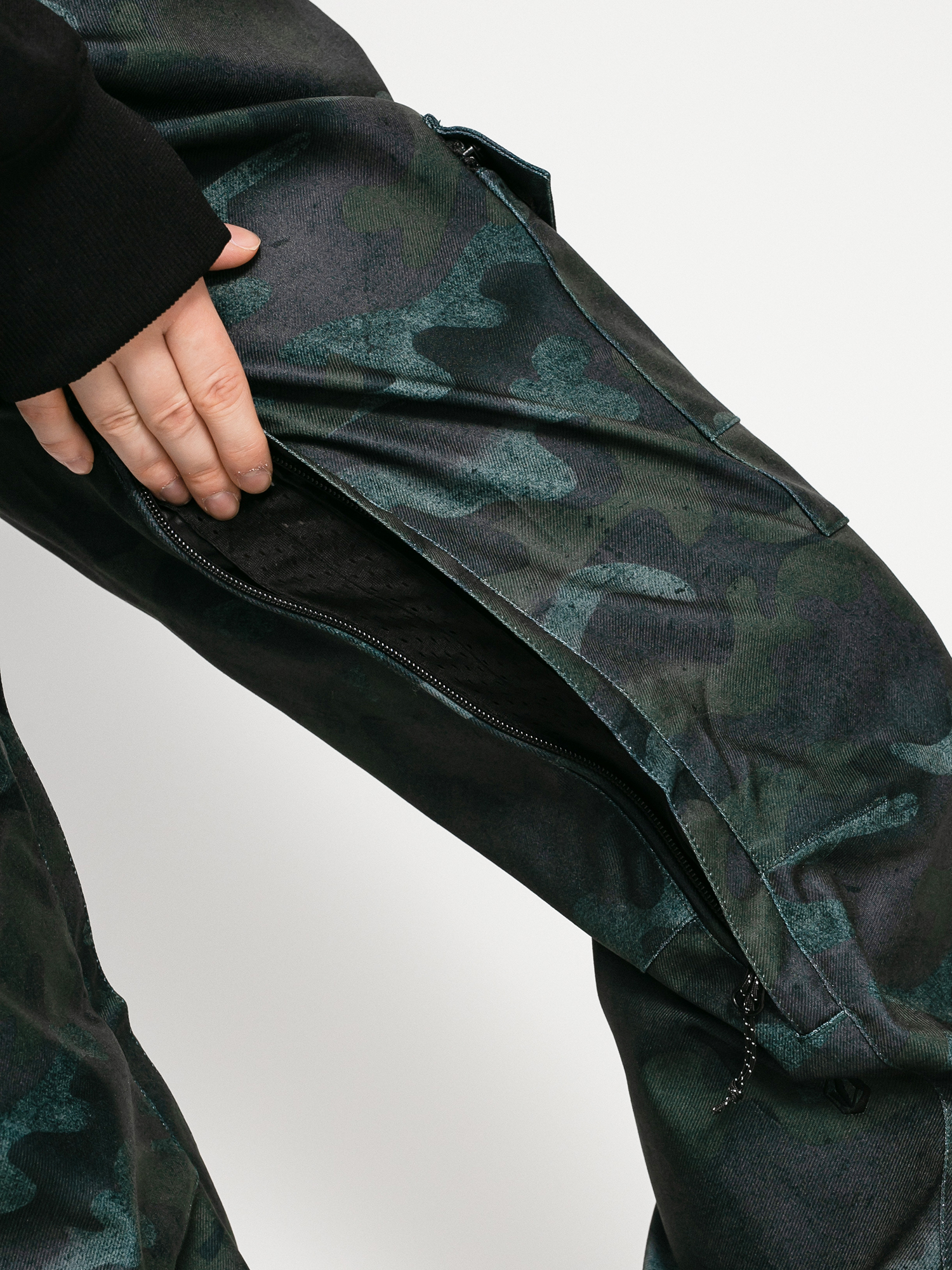 Жіночі Сноубордичні штани Volcom Grace Stretch (covert green)