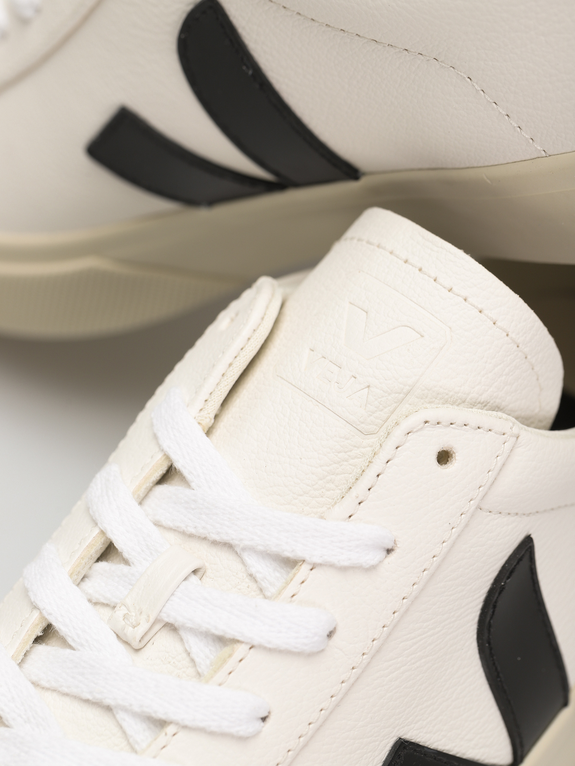 Взуття Veja Campo (extra white black)