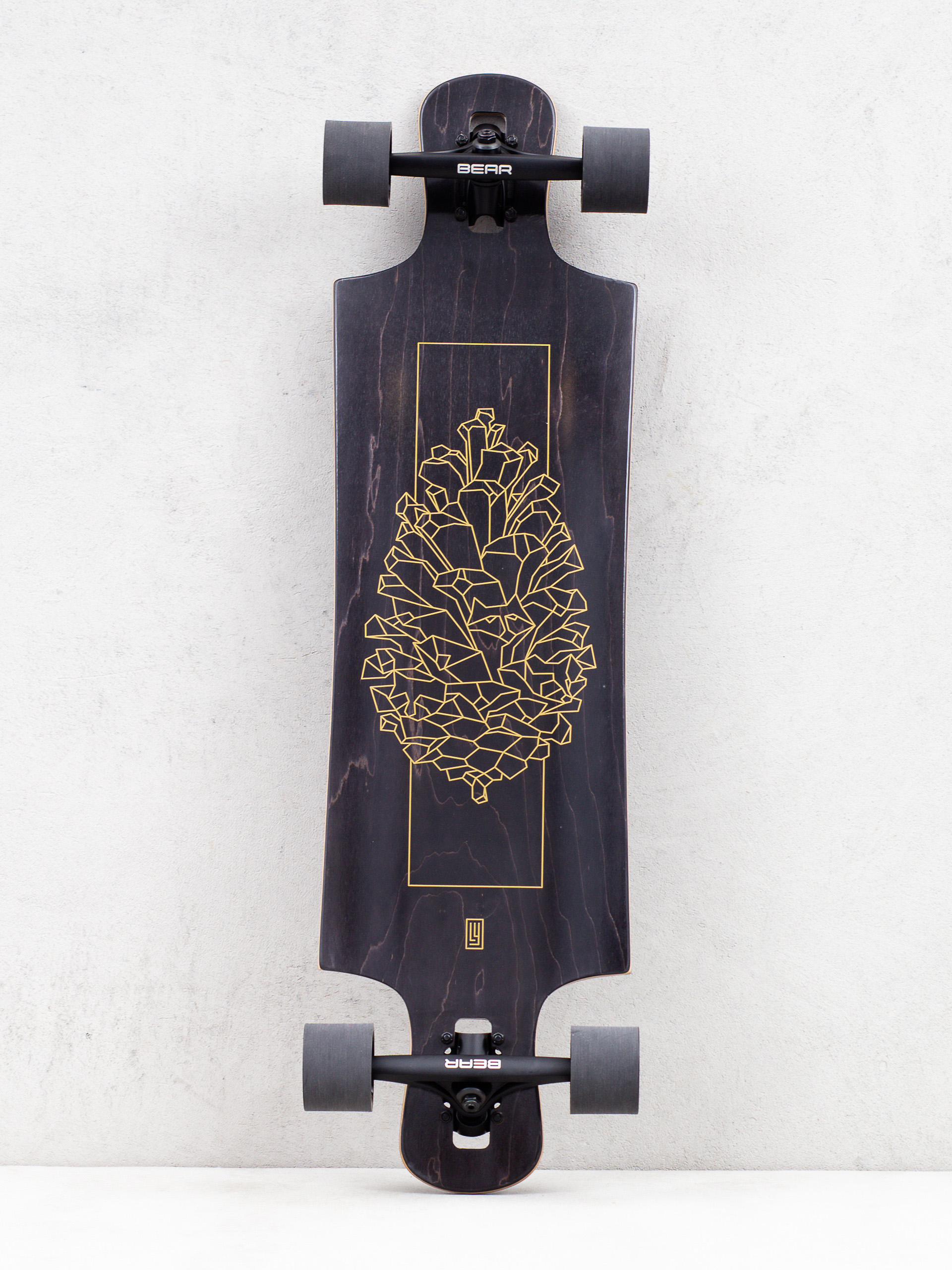 u041bu043eu043du0433u0431u043eu0440u0434 Landyachtz Drop Hammer (black pinecone)
