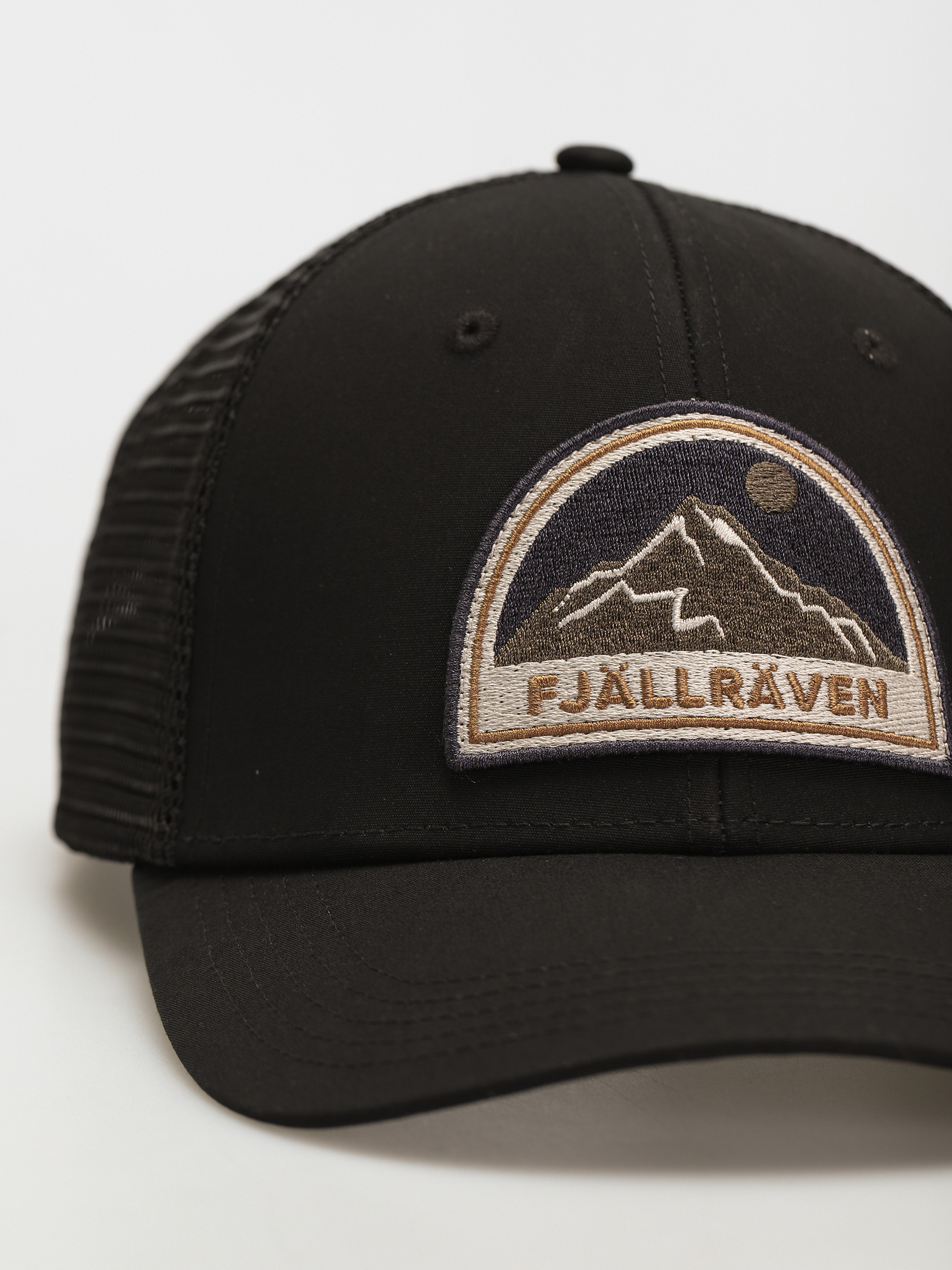 Кепка Fjallraven Badge Langtradarkeps (black)