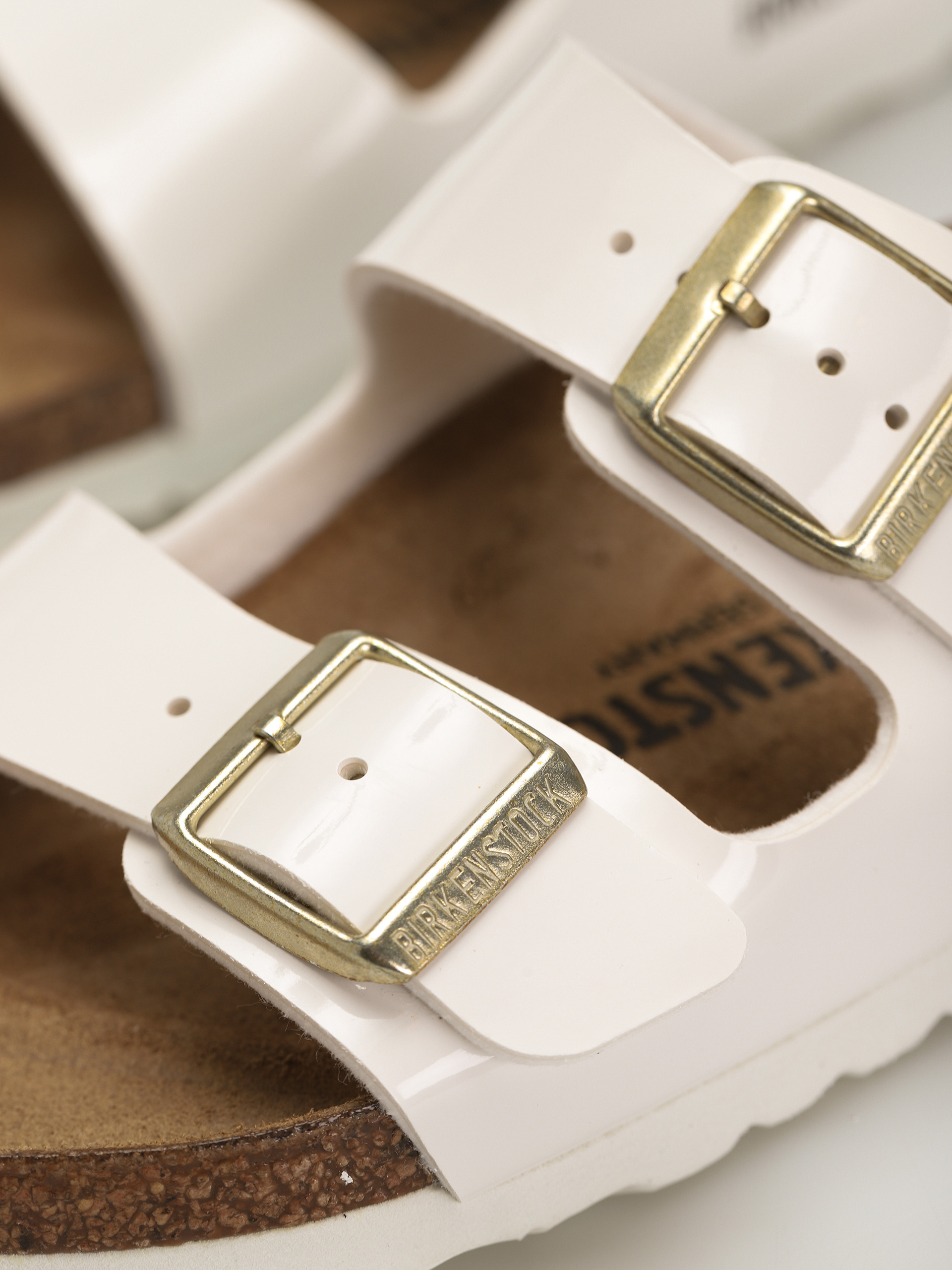 Шльопанці Birkenstock Arizona Narrow Wmn (patent white)