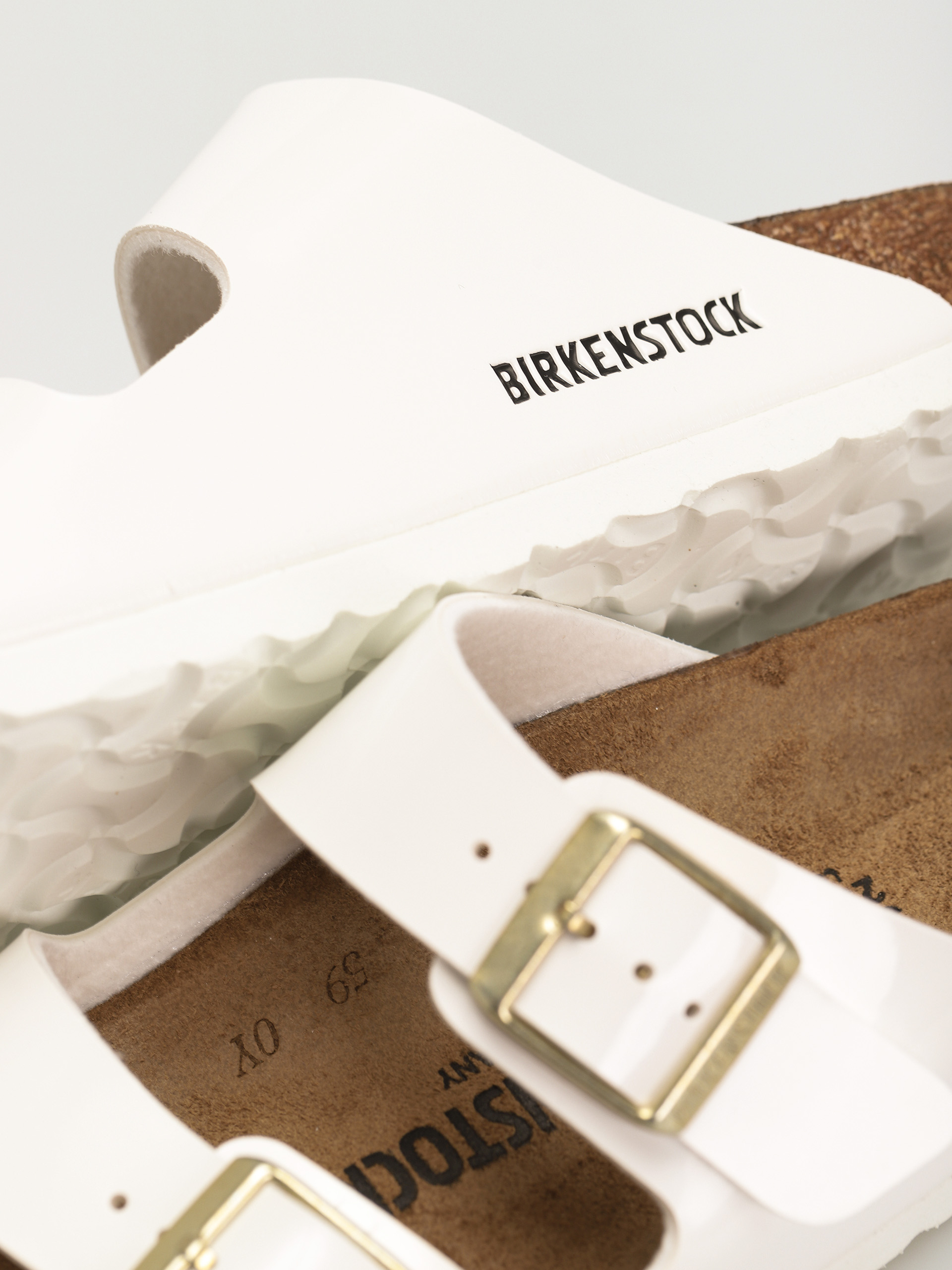 Шльопанці Birkenstock Arizona Narrow Wmn (patent white)