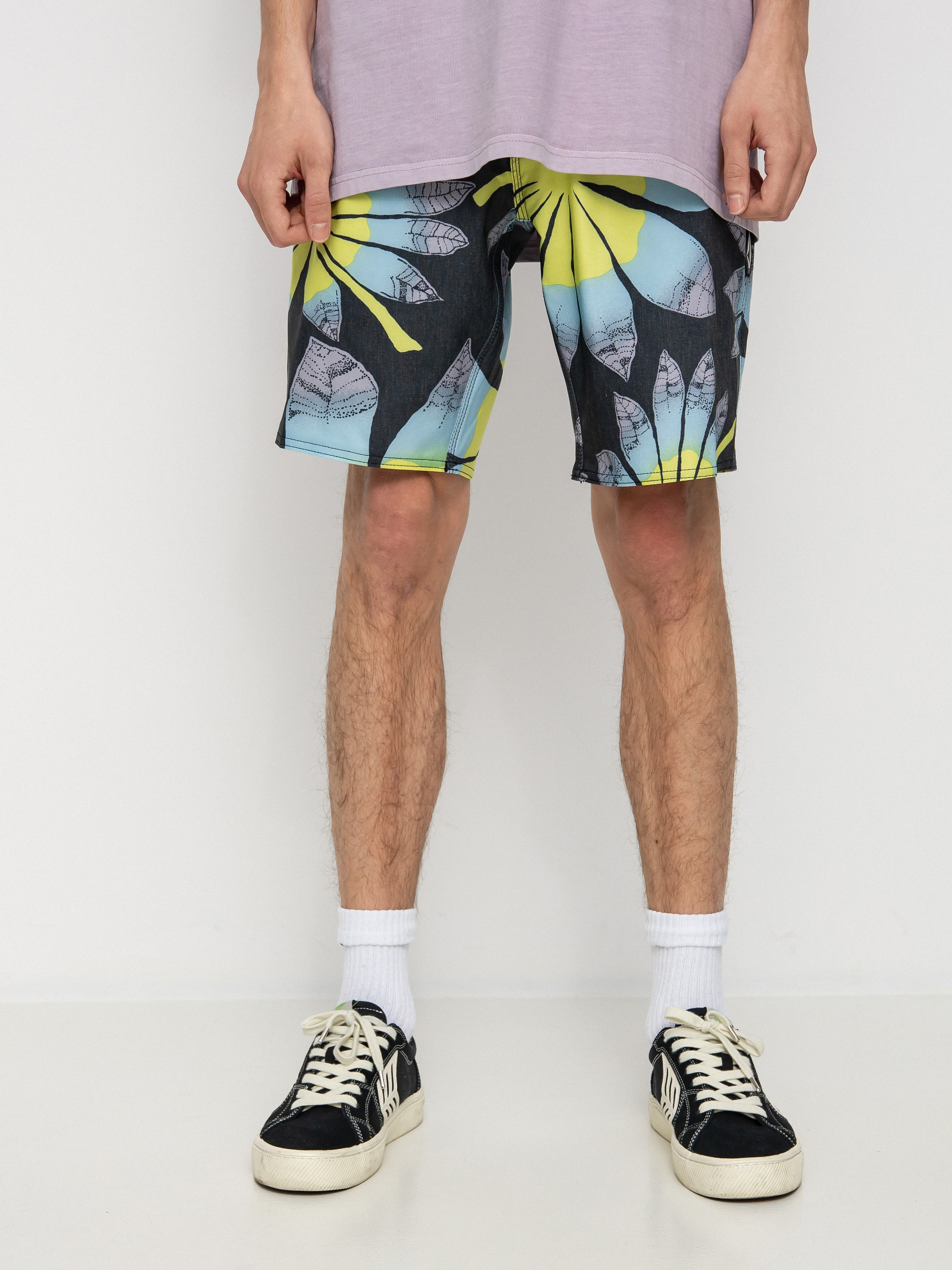 u041fu043bu044fu0436u043du0456 u0448u043eu0440u0442u0438 Volcom Sunder Stoney 19 (black)