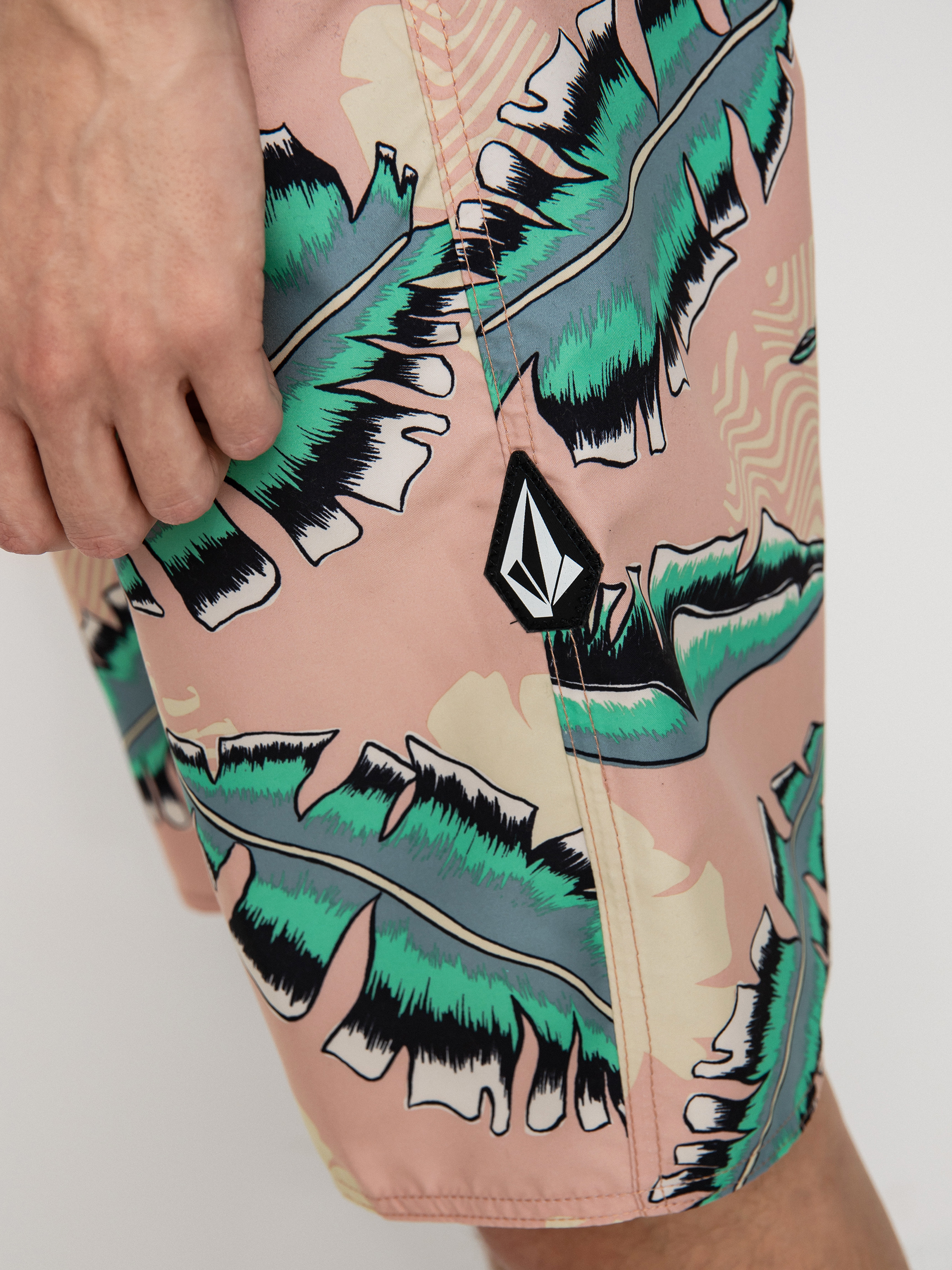 Пляжні шорти Volcom Detoonator Mod 19 (misty rose)