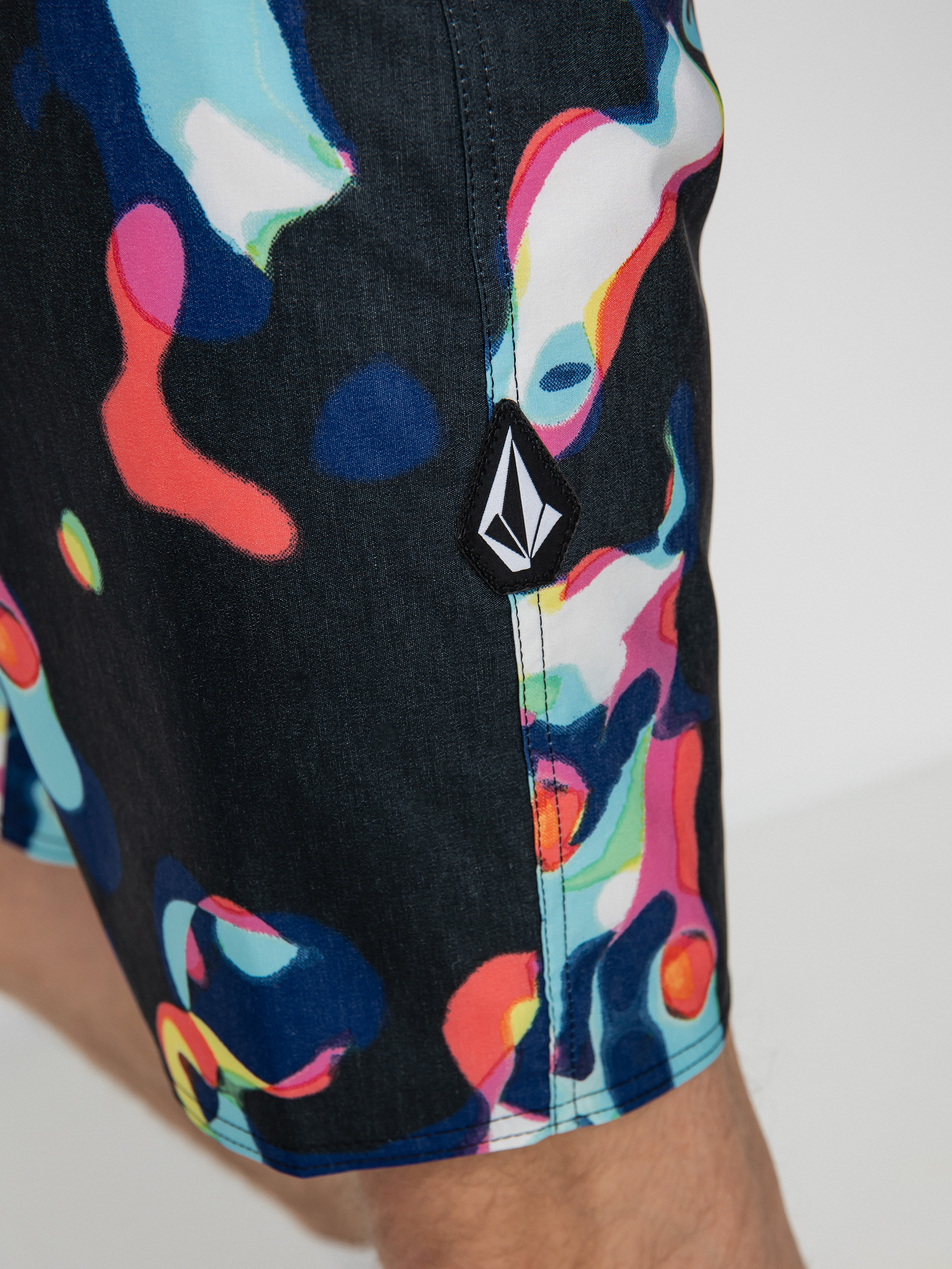 Пляжні шорти Volcom Saturate Stoney 19 (black)