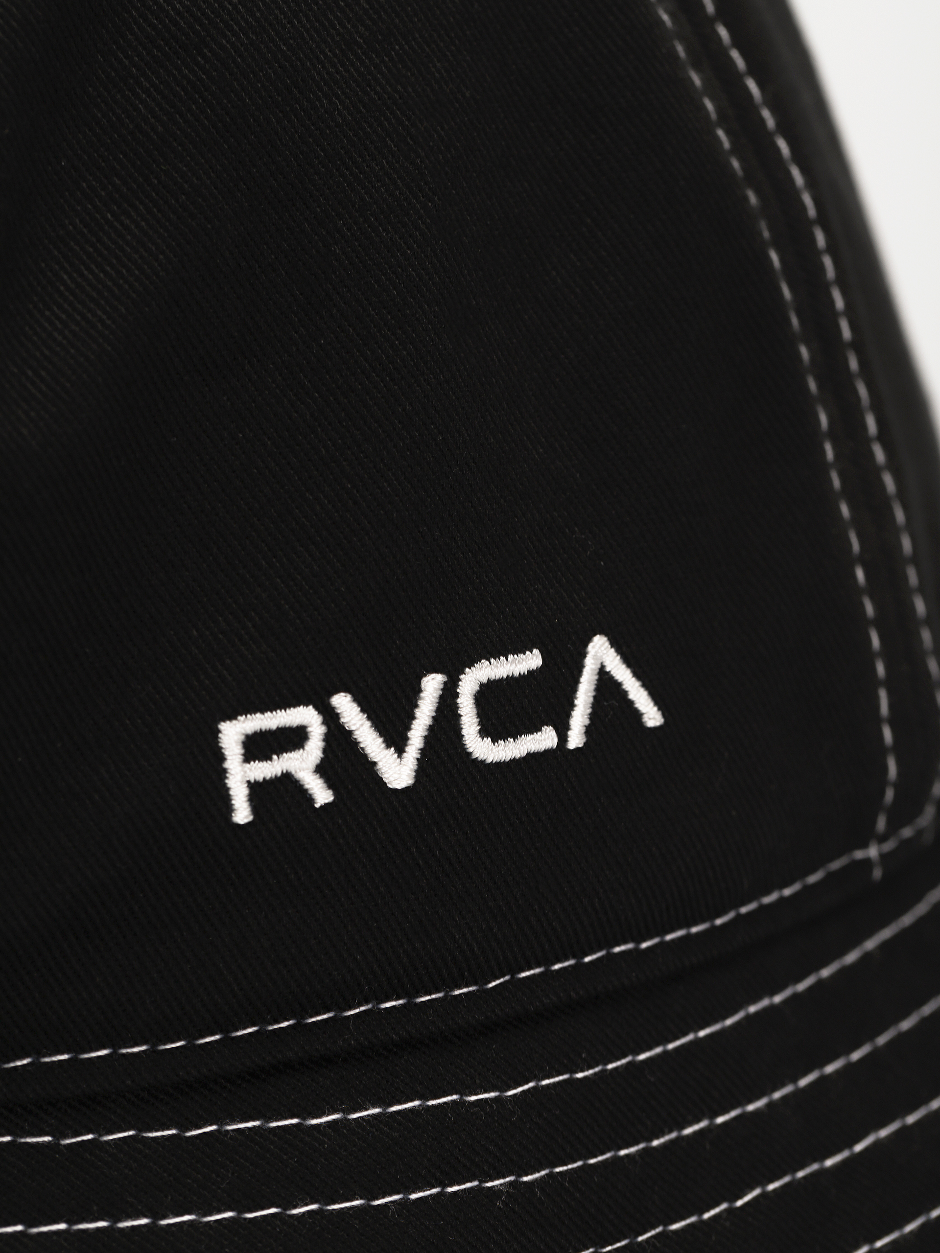 Капелюх RVCA Throwing Shade Wmn (rvca black)