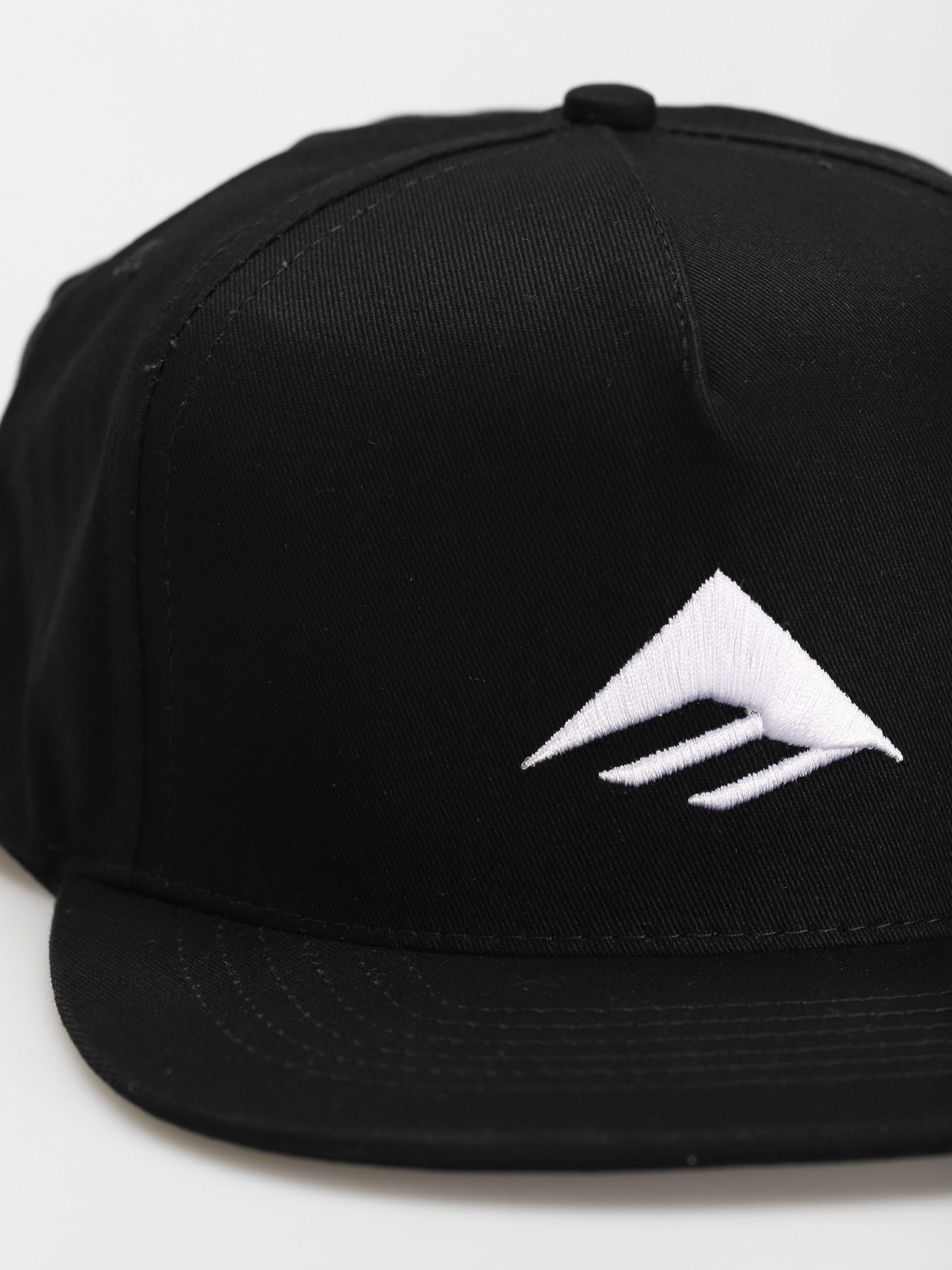 Кепка Emerica Classic Snapback ZD (black/white)