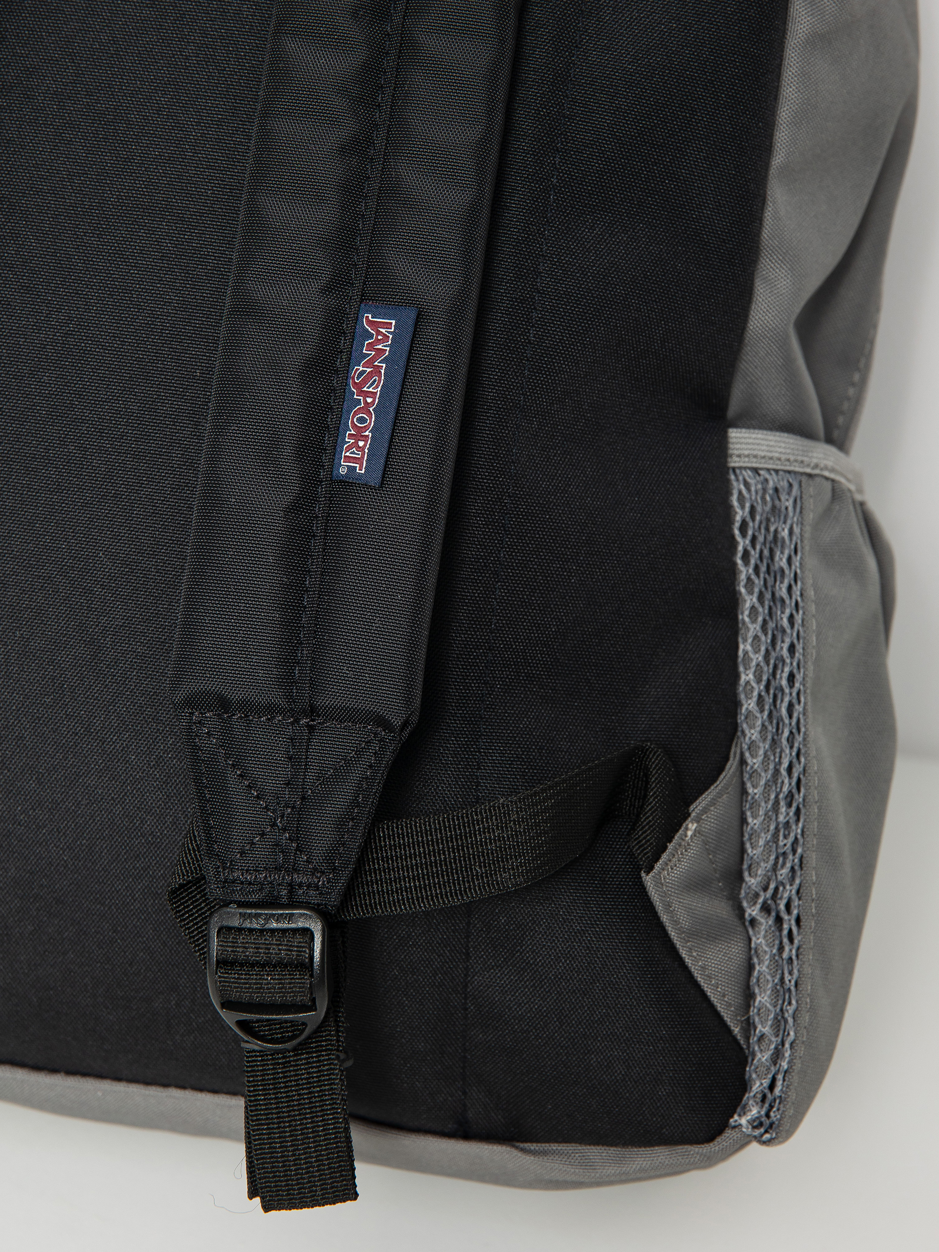 Рюкзак JanSport Cross Town (graphite grey)