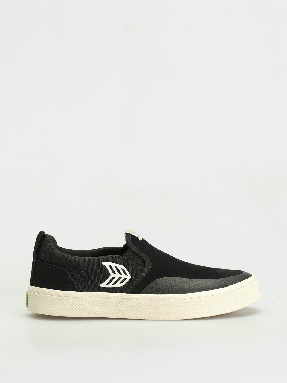 Взуття Cariuma Catiba Pro Slip On (black/ivory)