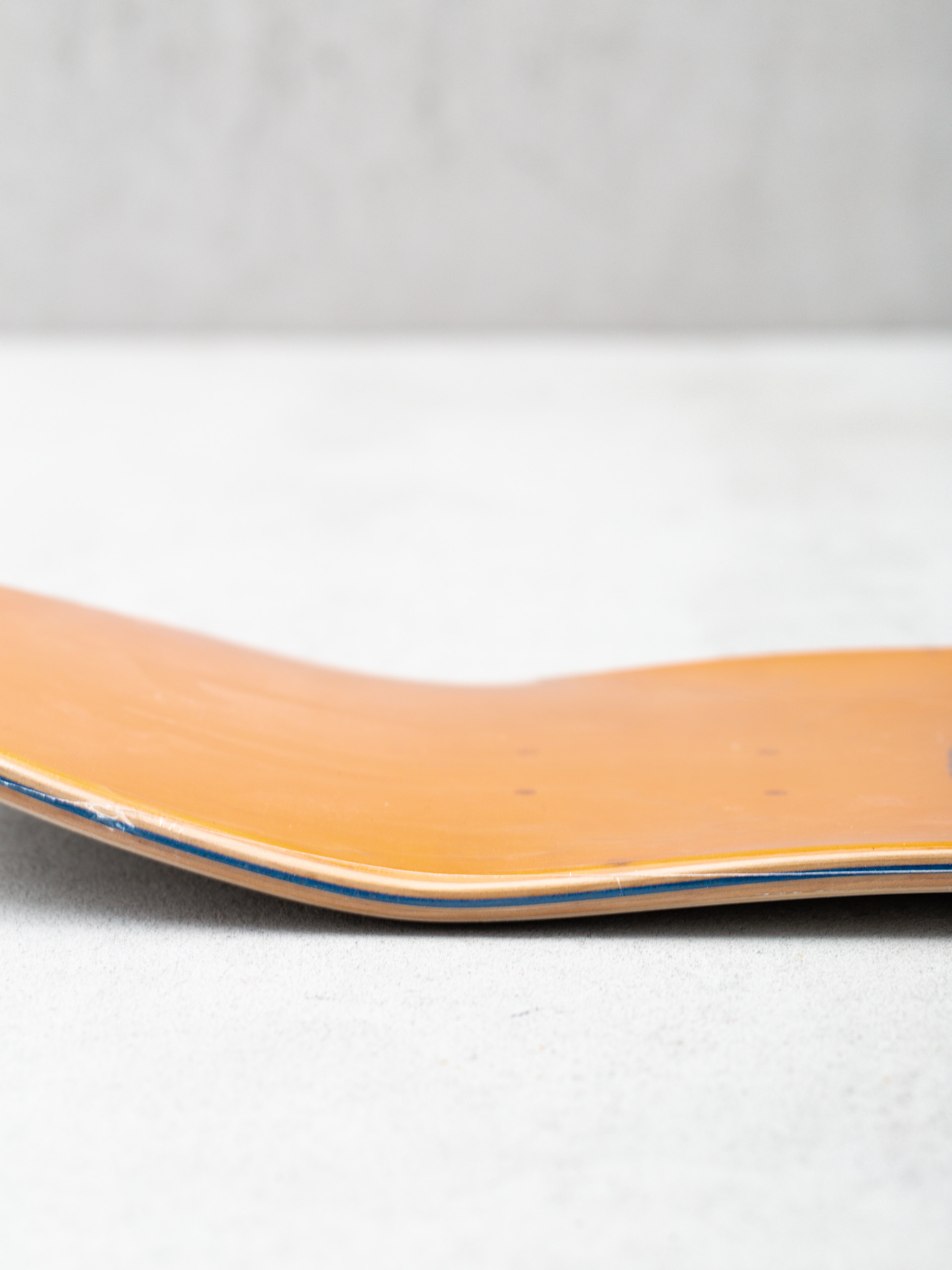 Декa Foundation Aidan Doomed (white)