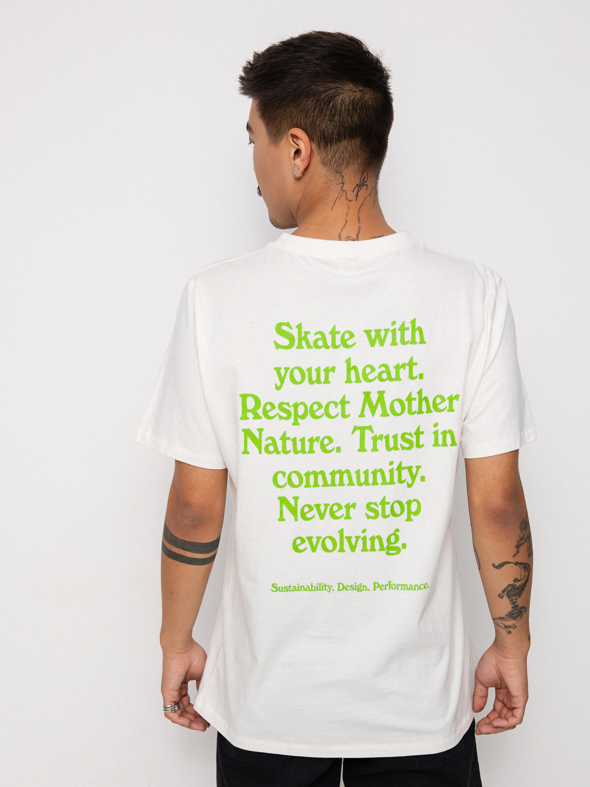 u0424u0443u0442u0431u043eu043bu043au0430 Cariuma Skate with your Heart (off white)