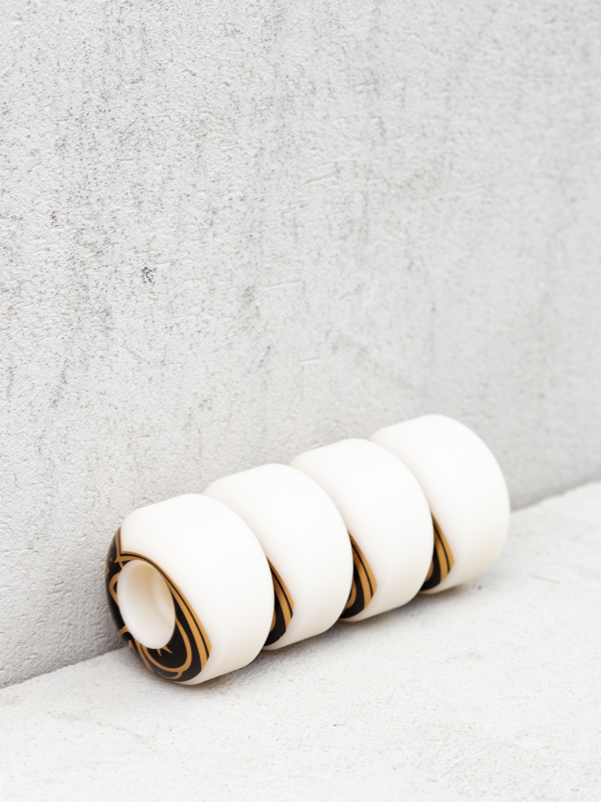 Колеса Pig Prime Proline (white/black/gold)