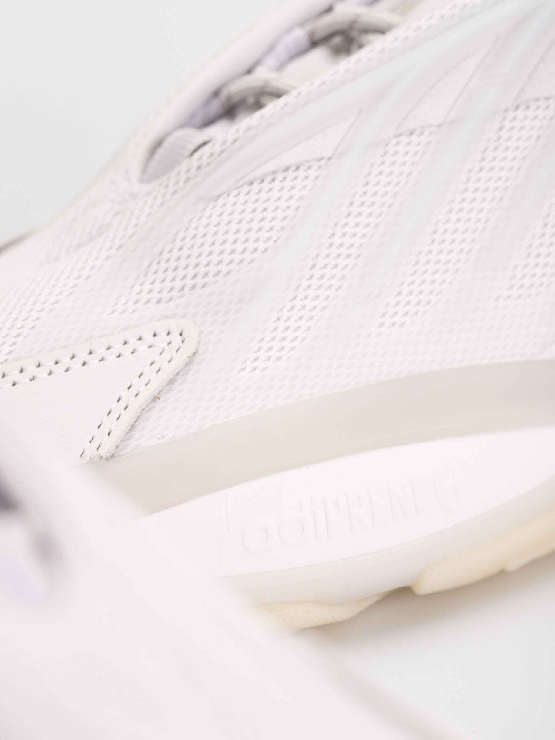 Взуття adidas Originals Ozrah Wmn (dshgry/dshgry/ecrtin)