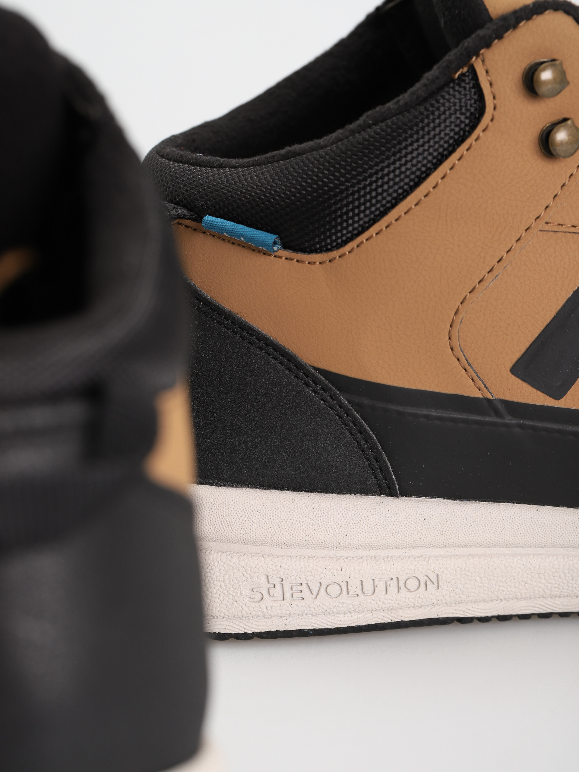 Взуття Etnies Jones Mtw (brown/black)