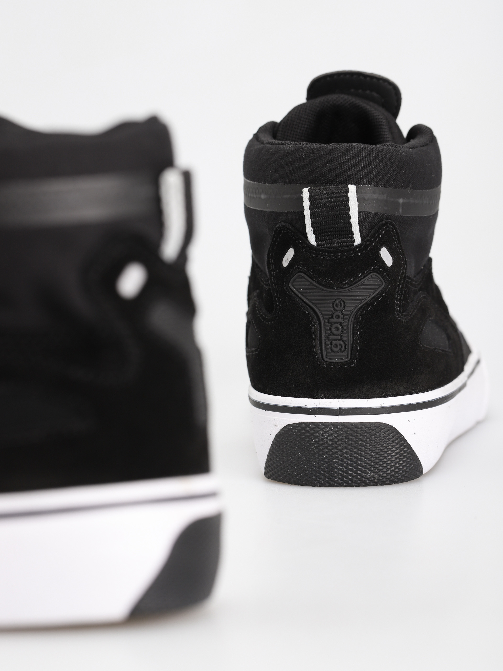 Взуття Globe Dimension (black/white/gum)