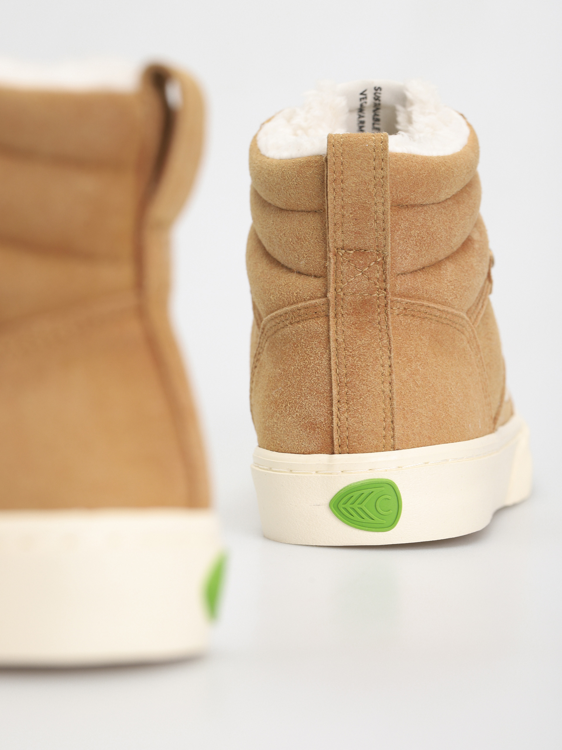 Взуття Cariuma Caturi (camel/ ivory)