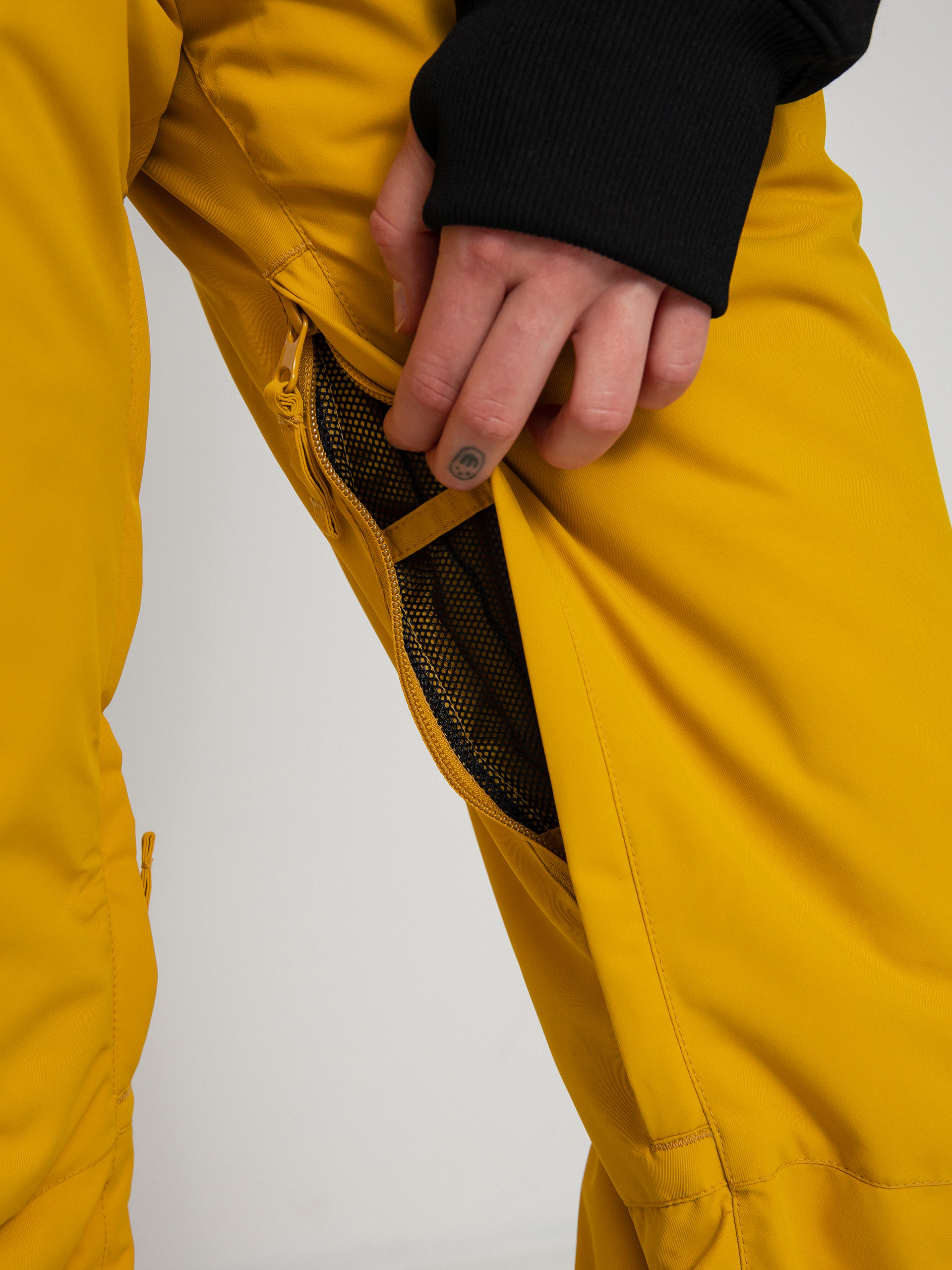 Жіночі Сноубордичні штани Roxy Backyard (honey)