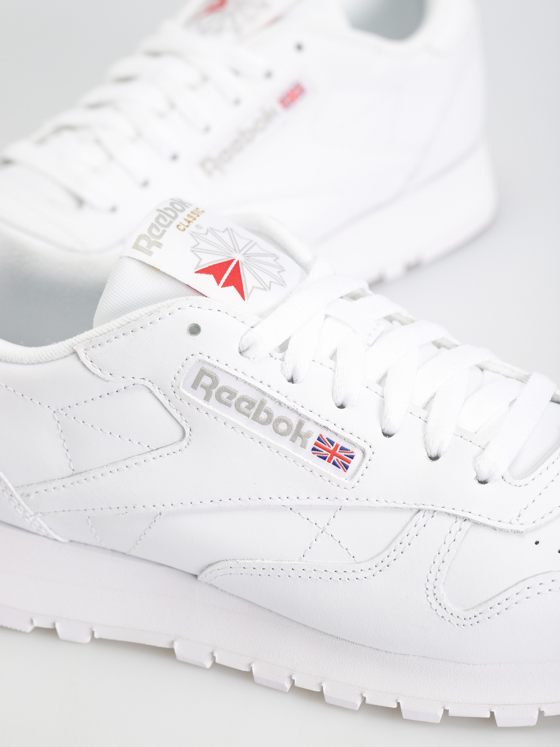 Взуття Reebok Classic Leather (ftwwht/ftwwht/pugry3)