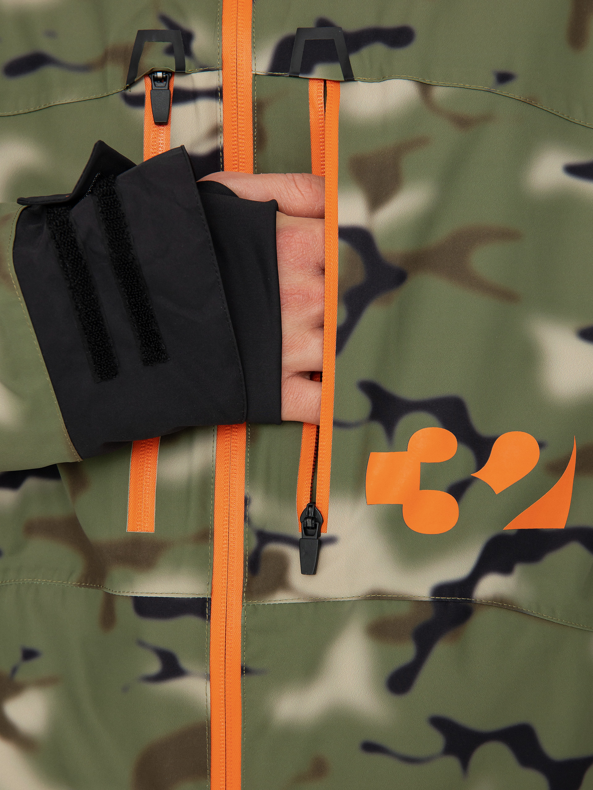 Чоловіча Сноубордична куртка ThirtyTwo Lashed Insulated (camo)