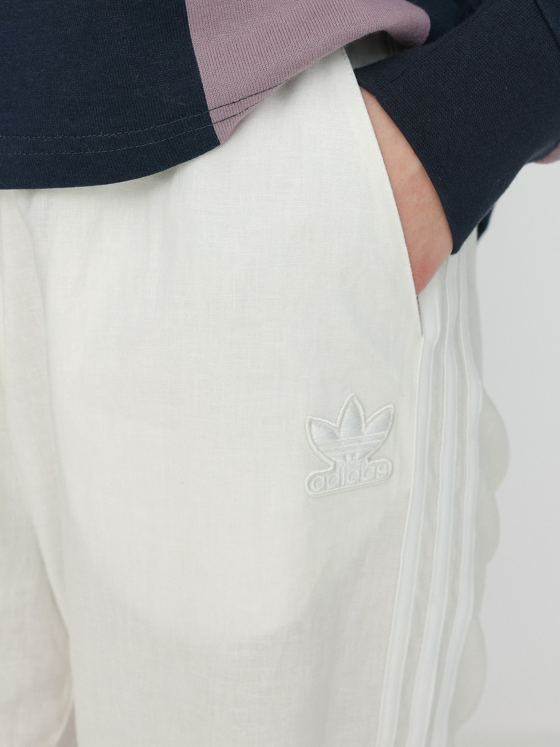 Штани adidas Originals Linen Tp Wmn (nondye)