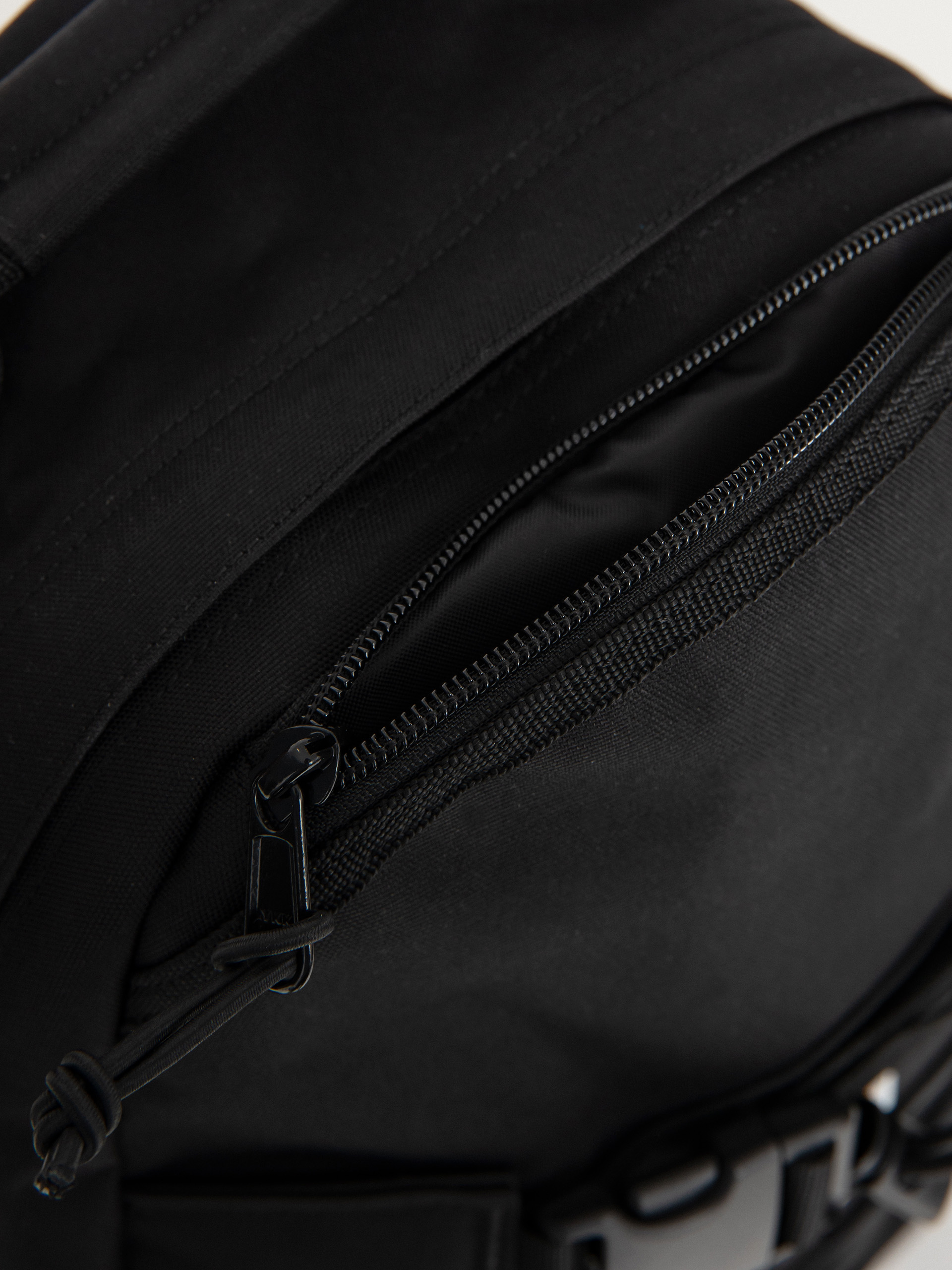 Рюкзак Carhartt WIP Kickflip (black)