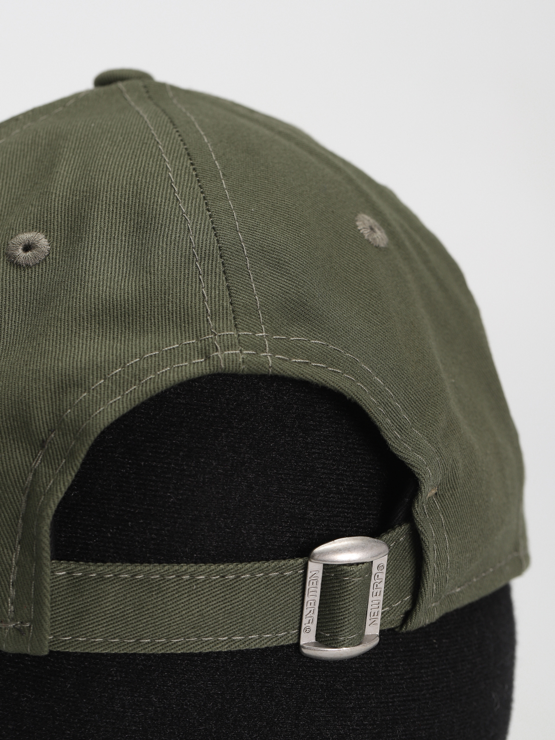 Кепка New Era League Essential 9Forty New York Yankees Wmn (olive/white)